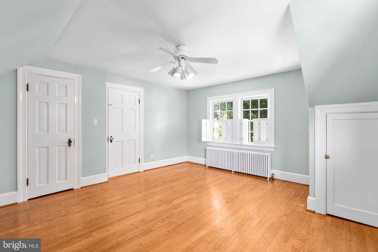 1217 BRENT ST, FREDERICKSBURG, Virginia 22401, 4 Bedrooms Bedrooms, ,3 BathroomsBathrooms,Residential,For sale,1217 BRENT ST,VAFB2008494 MLS # VAFB2008494