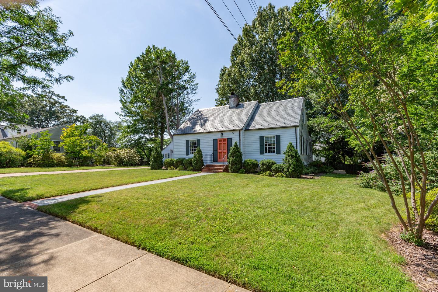 1217 BRENT ST, FREDERICKSBURG, Virginia 22401, 4 Bedrooms Bedrooms, ,3 BathroomsBathrooms,Residential,For sale,1217 BRENT ST,VAFB2008494 MLS # VAFB2008494