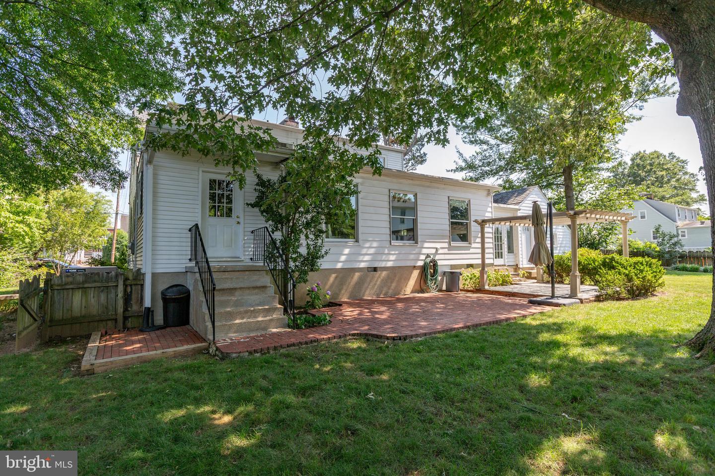1217 BRENT ST, FREDERICKSBURG, Virginia 22401, 4 Bedrooms Bedrooms, ,3 BathroomsBathrooms,Residential,For sale,1217 BRENT ST,VAFB2008494 MLS # VAFB2008494