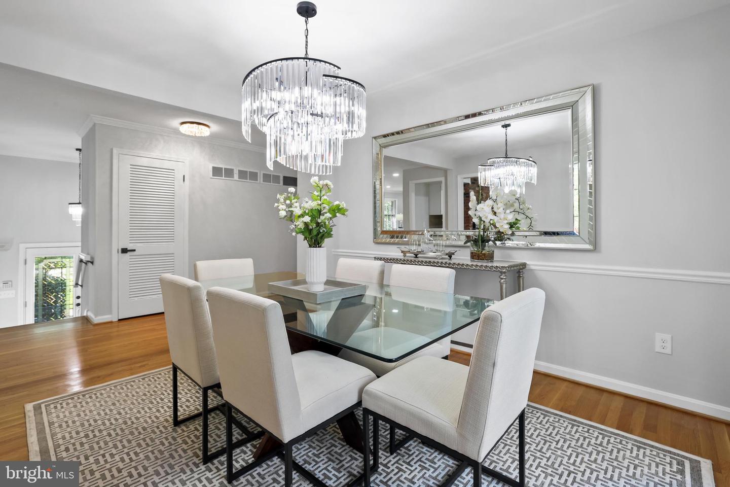 906 DANTON LN, ALEXANDRIA, Virginia 22308, 5 Bedrooms Bedrooms, ,3 BathroomsBathrooms,Residential,For sale,906 DANTON LN,VAFX2250582 MLS # VAFX2250582