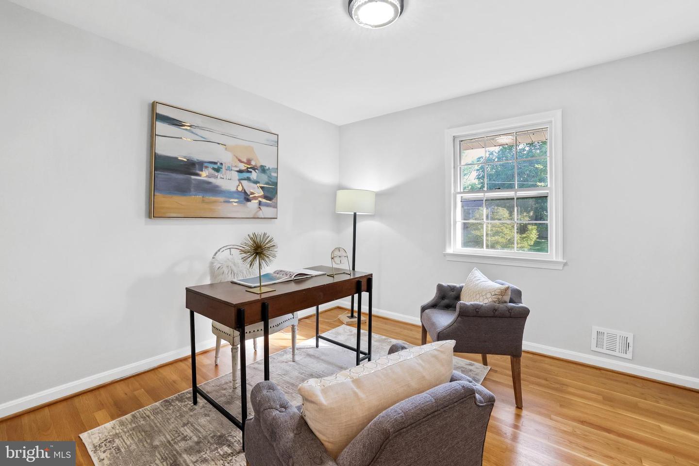 906 DANTON LN, ALEXANDRIA, Virginia 22308, 5 Bedrooms Bedrooms, ,3 BathroomsBathrooms,Residential,For sale,906 DANTON LN,VAFX2250582 MLS # VAFX2250582