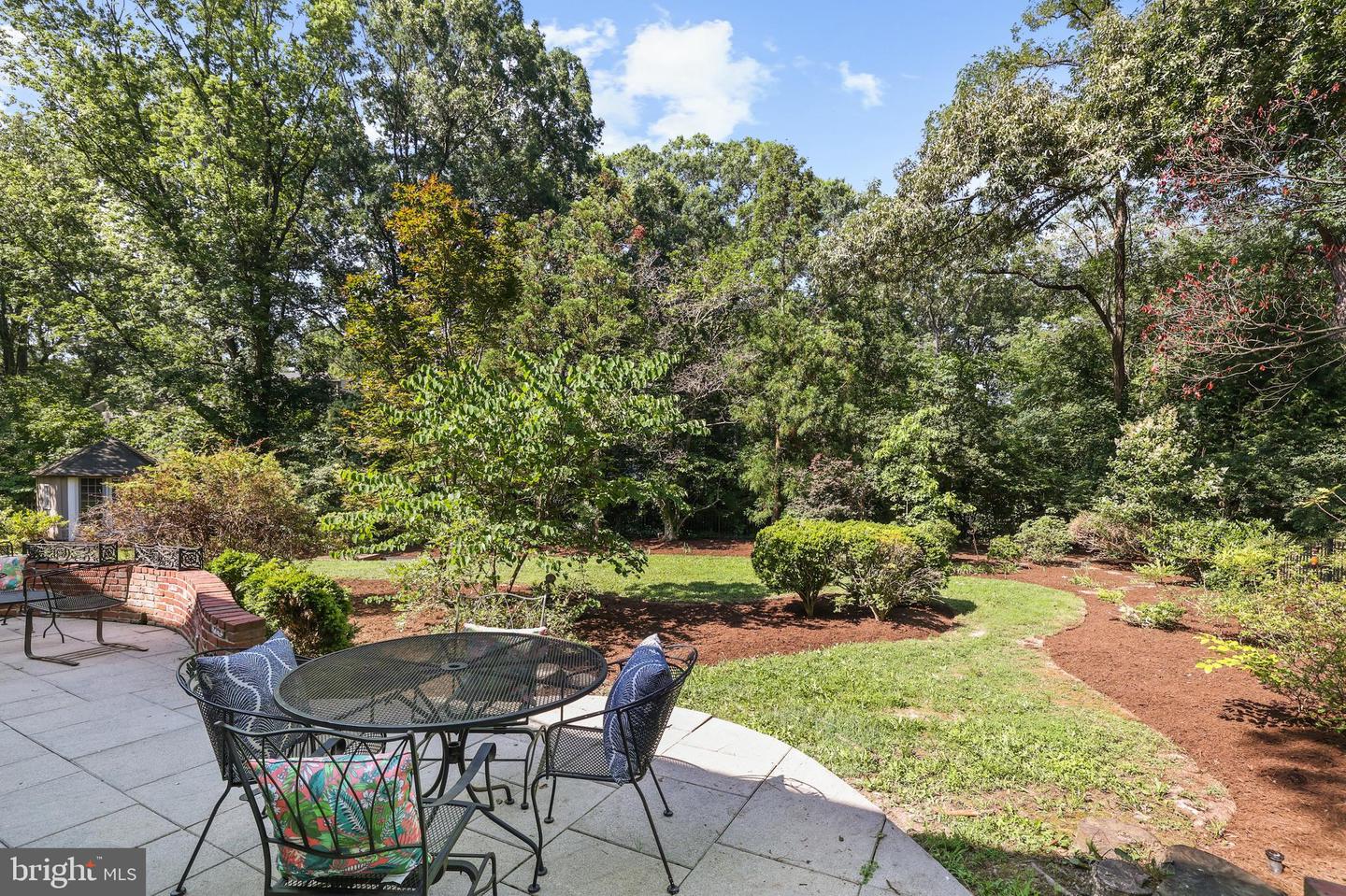 906 DANTON LN, ALEXANDRIA, Virginia 22308, 5 Bedrooms Bedrooms, ,3 BathroomsBathrooms,Residential,For sale,906 DANTON LN,VAFX2250582 MLS # VAFX2250582