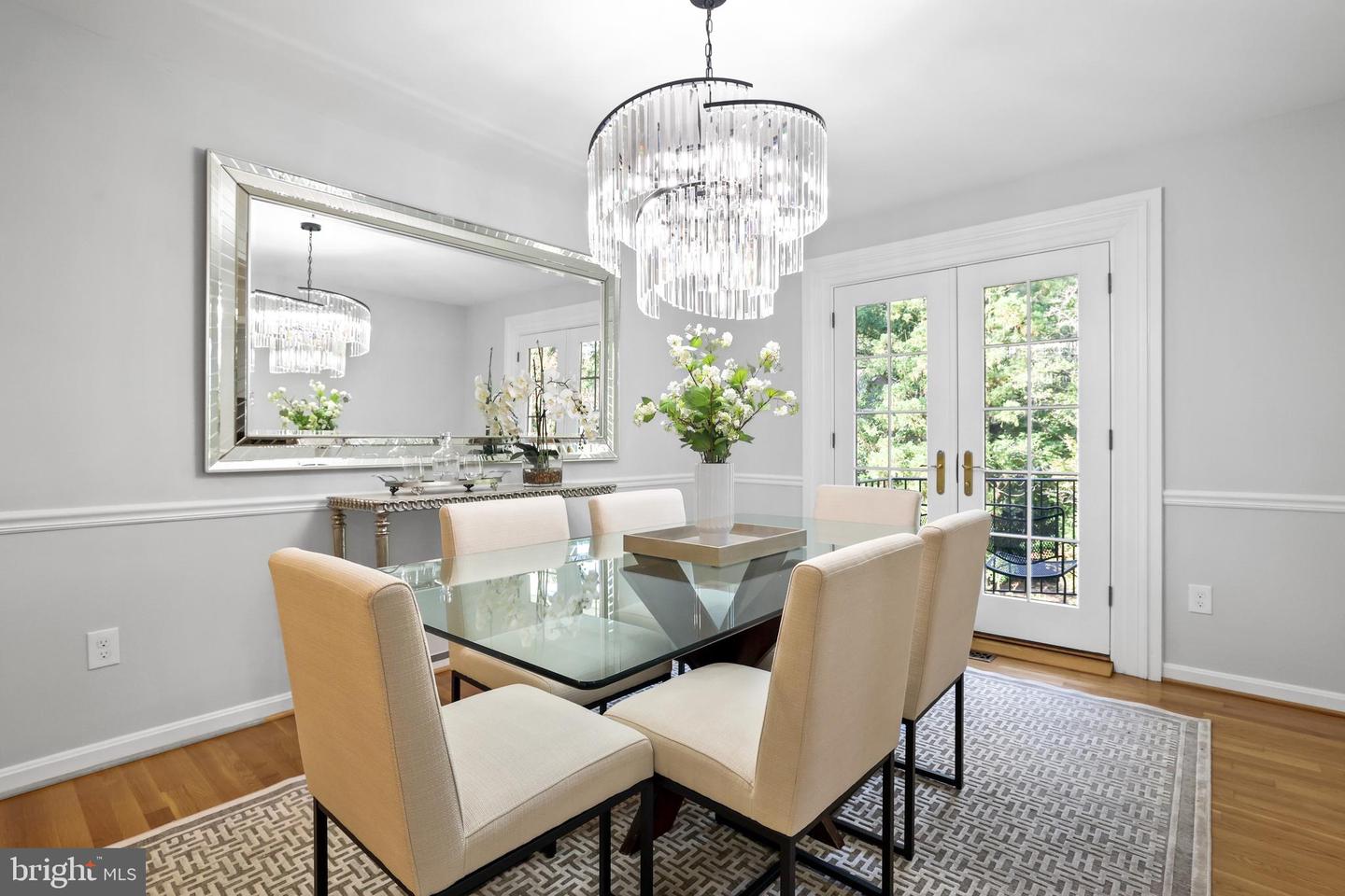 906 DANTON LN, ALEXANDRIA, Virginia 22308, 5 Bedrooms Bedrooms, ,3 BathroomsBathrooms,Residential,For sale,906 DANTON LN,VAFX2250582 MLS # VAFX2250582