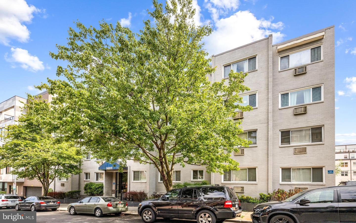 1420 CLIFTON ST NW #208, WASHINGTON, District Of Columbia 20009, 2 Bedrooms Bedrooms, ,1 BathroomBathrooms,Residential,For sale,1420 CLIFTON ST NW #208,DCDC2207638 MLS # DCDC2207638