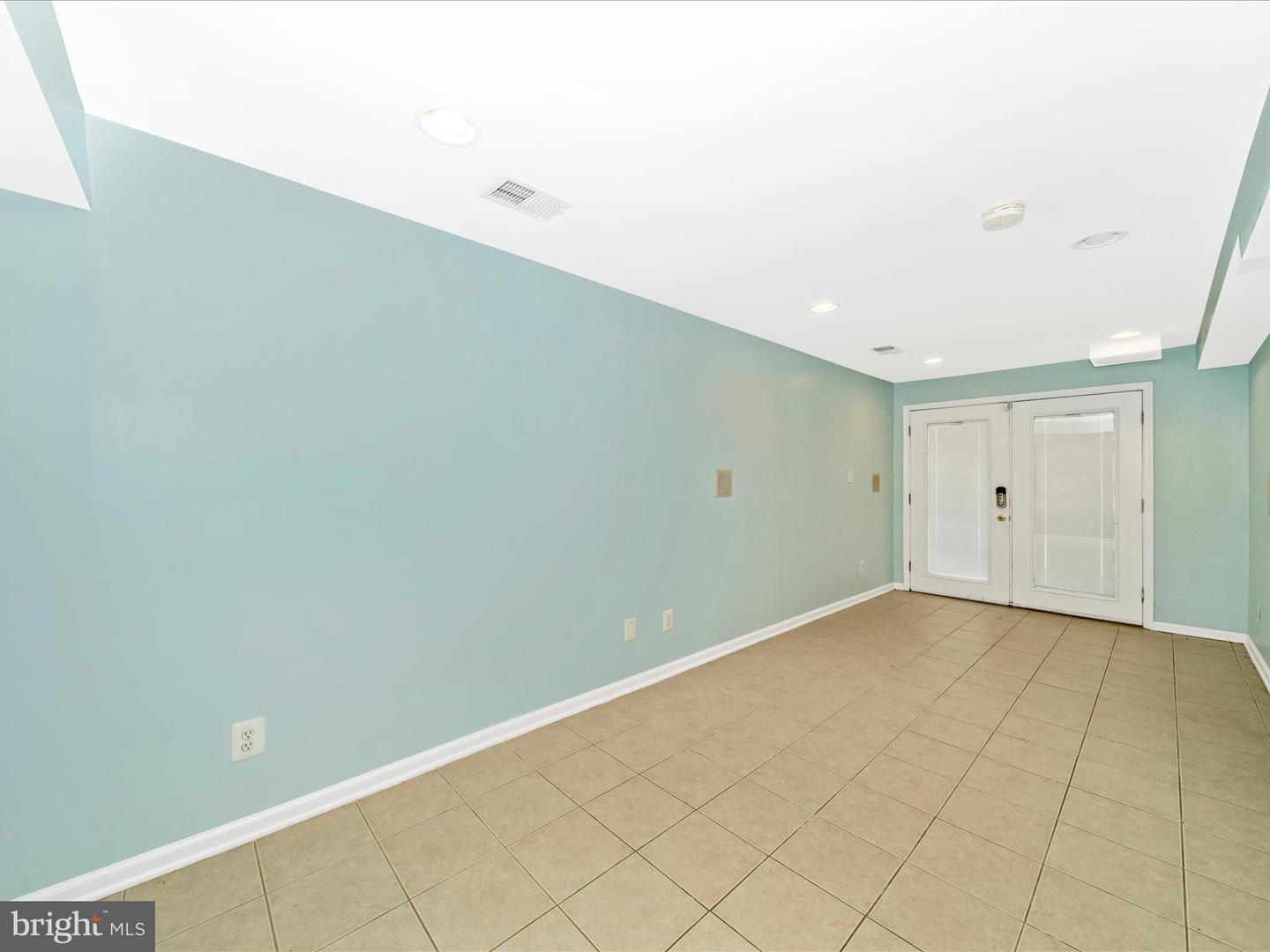 1634 C ST NE, WASHINGTON, District Of Columbia 20002, 4 Bedrooms Bedrooms, ,3 BathroomsBathrooms,Residential,For sale,1634 C ST NE,DCDC2207708 MLS # DCDC2207708