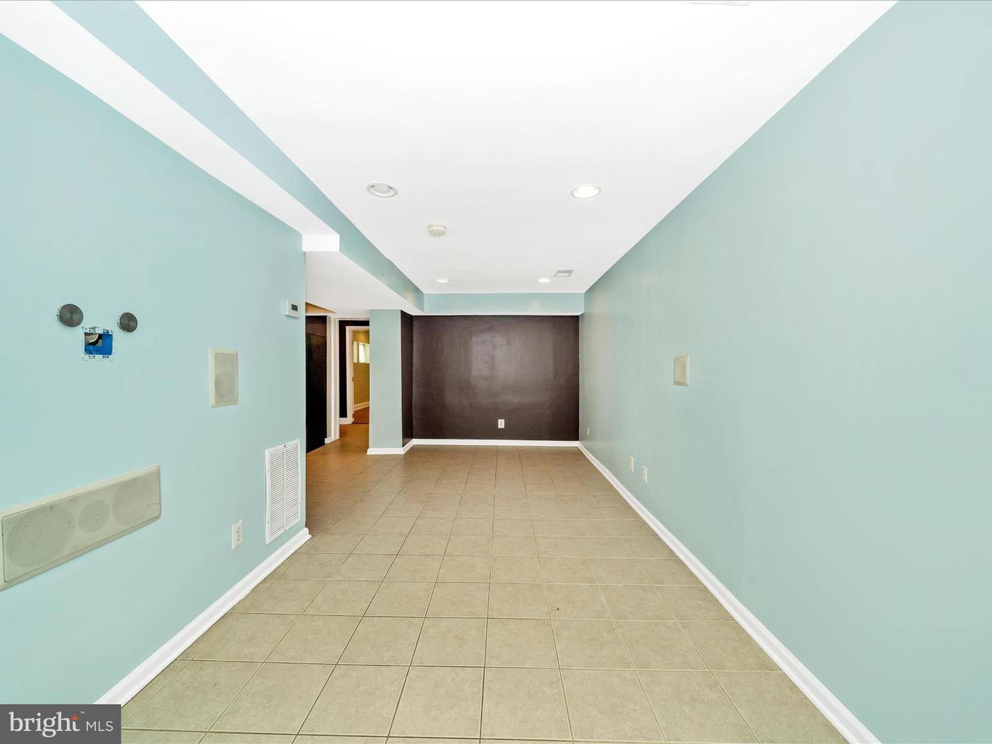 1634 C ST NE, WASHINGTON, District Of Columbia 20002, 4 Bedrooms Bedrooms, ,3 BathroomsBathrooms,Residential,For sale,1634 C ST NE,DCDC2207708 MLS # DCDC2207708