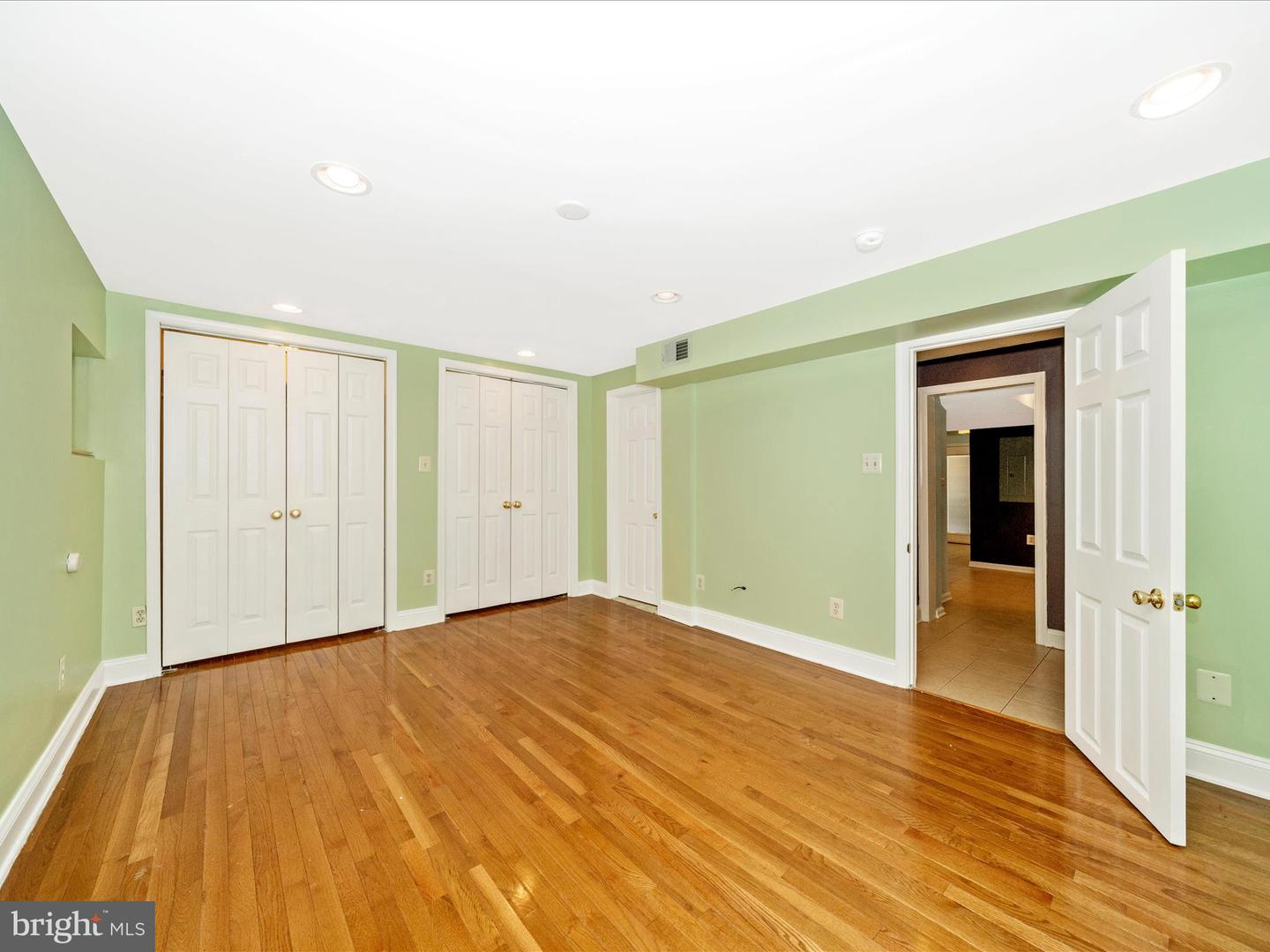 1634 C ST NE, WASHINGTON, District Of Columbia 20002, 4 Bedrooms Bedrooms, ,3 BathroomsBathrooms,Residential,For sale,1634 C ST NE,DCDC2207708 MLS # DCDC2207708