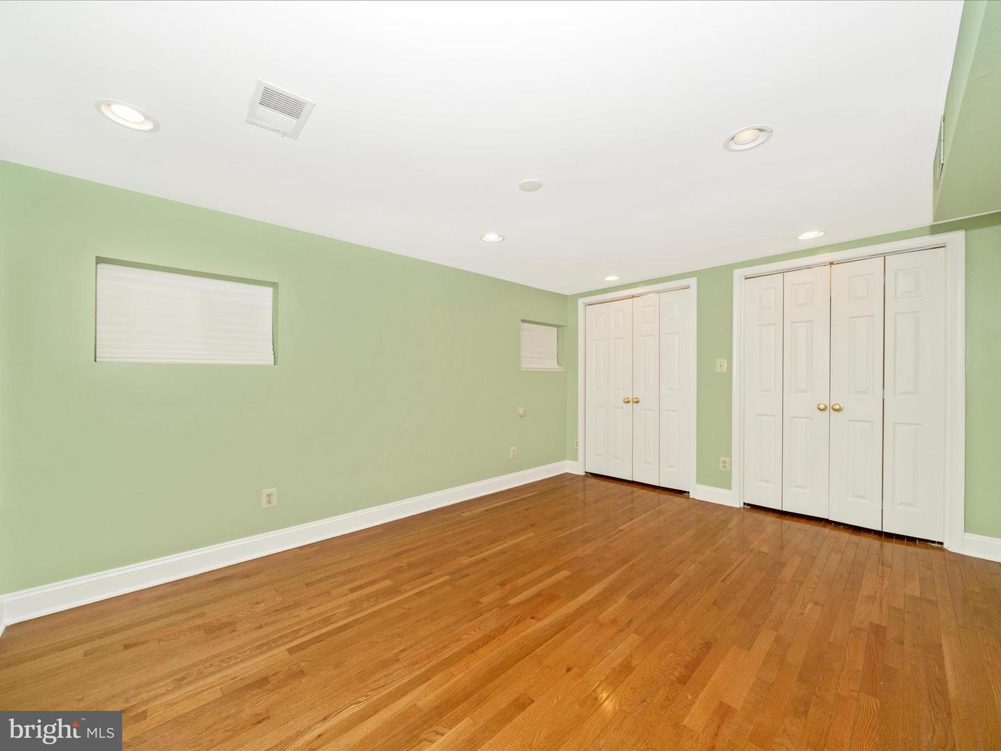 1634 C ST NE, WASHINGTON, District Of Columbia 20002, 4 Bedrooms Bedrooms, ,3 BathroomsBathrooms,Residential,For sale,1634 C ST NE,DCDC2207708 MLS # DCDC2207708