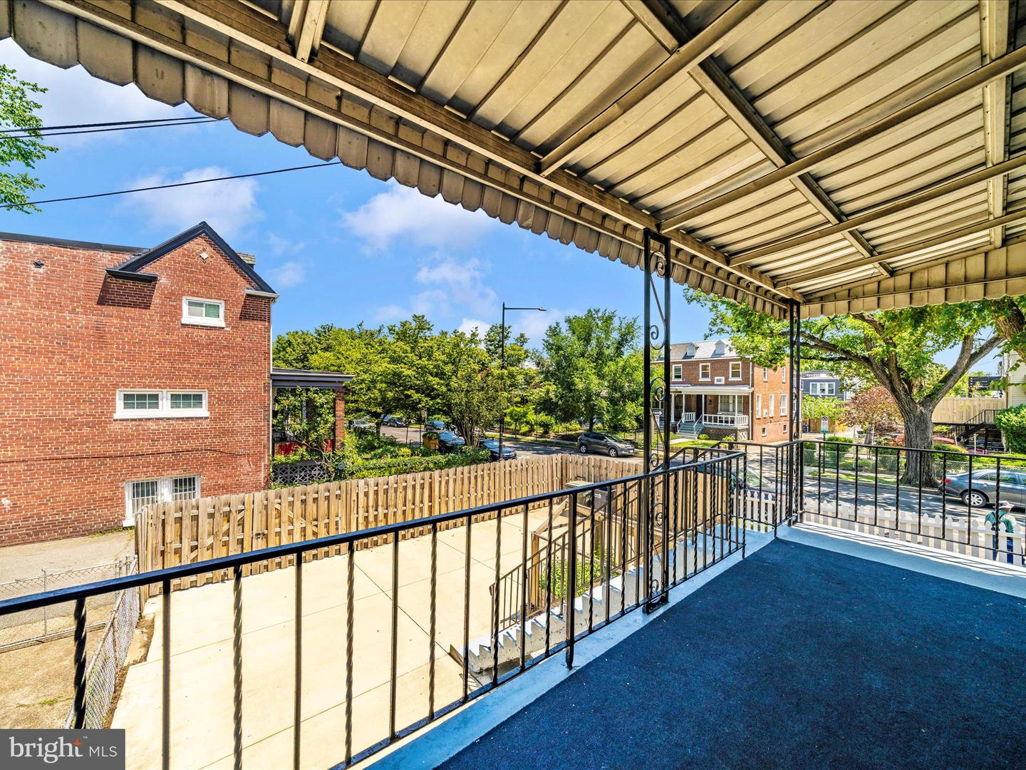 1634 C ST NE, WASHINGTON, District Of Columbia 20002, 4 Bedrooms Bedrooms, ,3 BathroomsBathrooms,Residential,For sale,1634 C ST NE,DCDC2207708 MLS # DCDC2207708