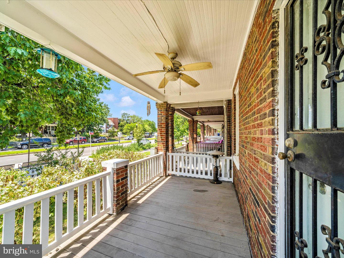 1634 C ST NE, WASHINGTON, District Of Columbia 20002, 4 Bedrooms Bedrooms, ,3 BathroomsBathrooms,Residential,For sale,1634 C ST NE,DCDC2207708 MLS # DCDC2207708
