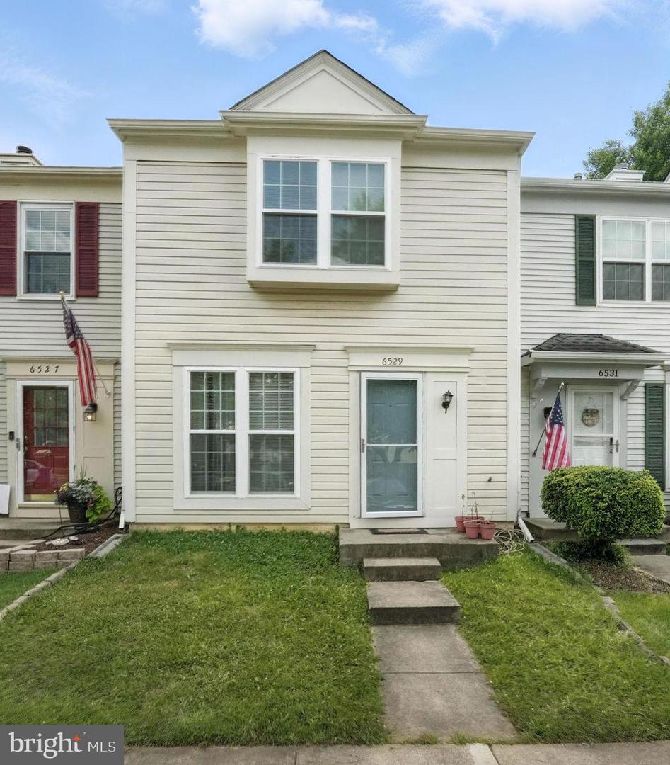 6529 OLD CARRIAGE DR, ALEXANDRIA, Virginia 22315, 3 Bedrooms Bedrooms, ,1 BathroomBathrooms,Residential,For sale,6529 OLD CARRIAGE DR,VAFX2250698 MLS # VAFX2250698