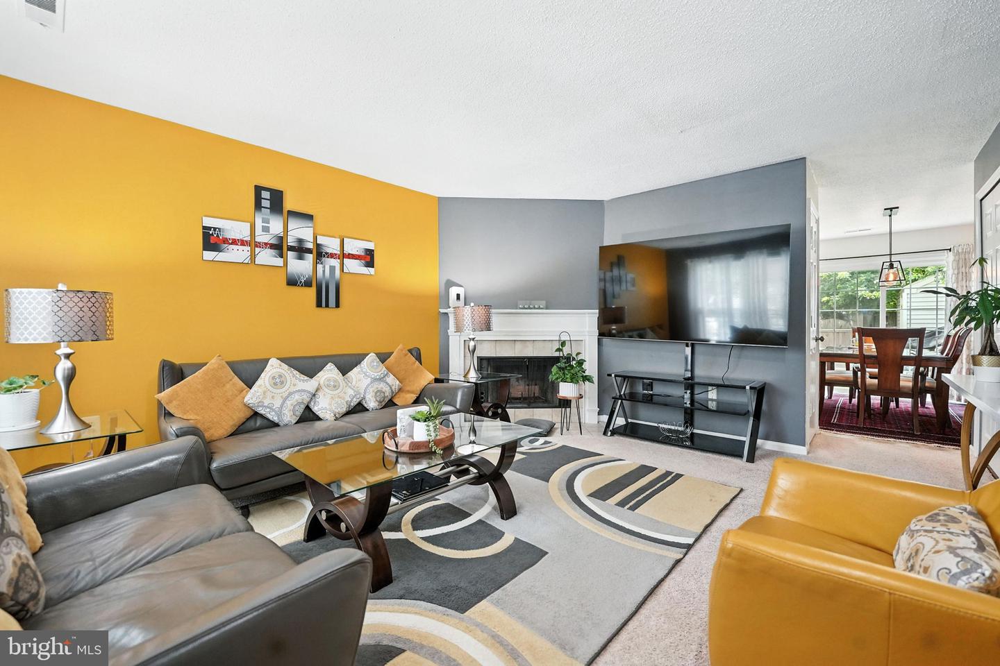 6529 OLD CARRIAGE DR, ALEXANDRIA, Virginia 22315, 3 Bedrooms Bedrooms, ,1 BathroomBathrooms,Residential,For sale,6529 OLD CARRIAGE DR,VAFX2250698 MLS # VAFX2250698