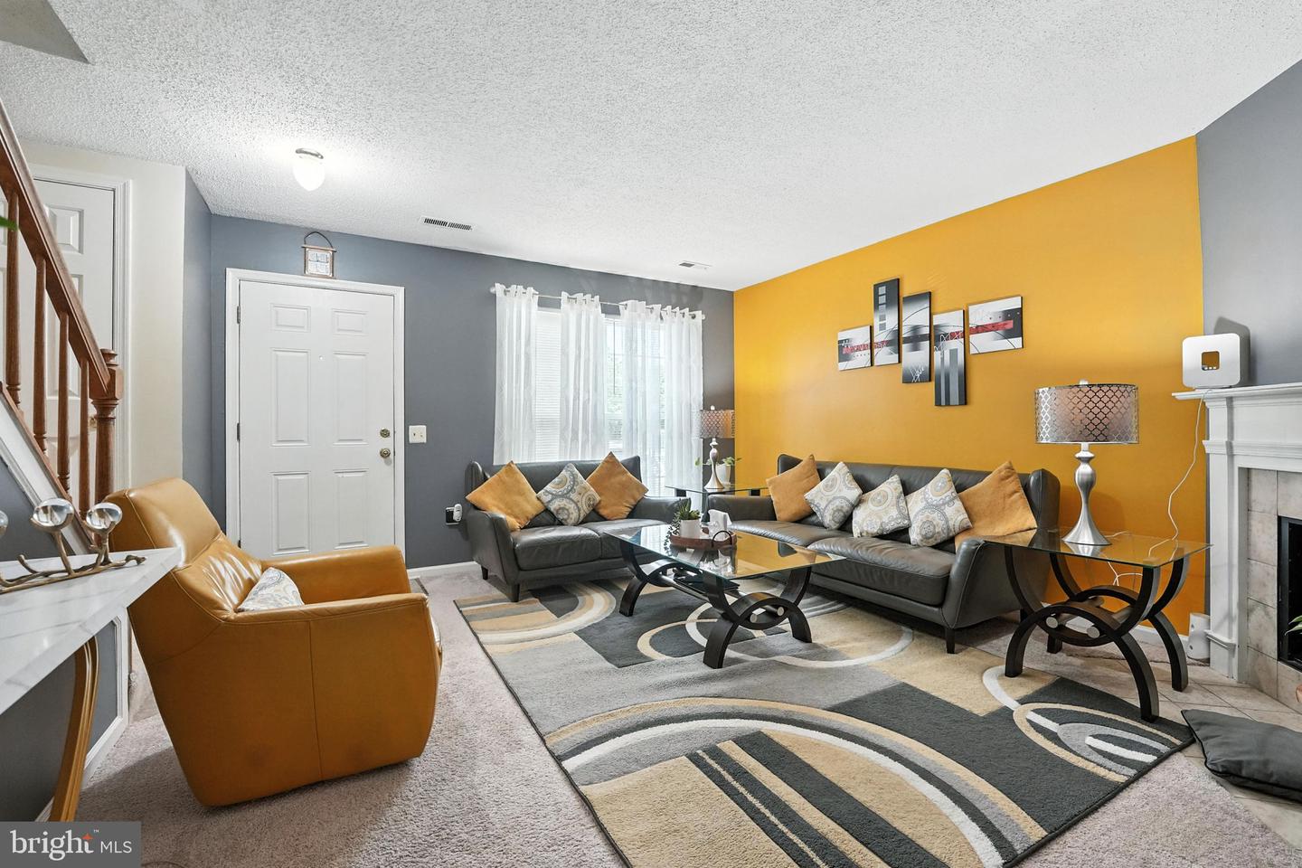 6529 OLD CARRIAGE DR, ALEXANDRIA, Virginia 22315, 3 Bedrooms Bedrooms, ,1 BathroomBathrooms,Residential,For sale,6529 OLD CARRIAGE DR,VAFX2250698 MLS # VAFX2250698