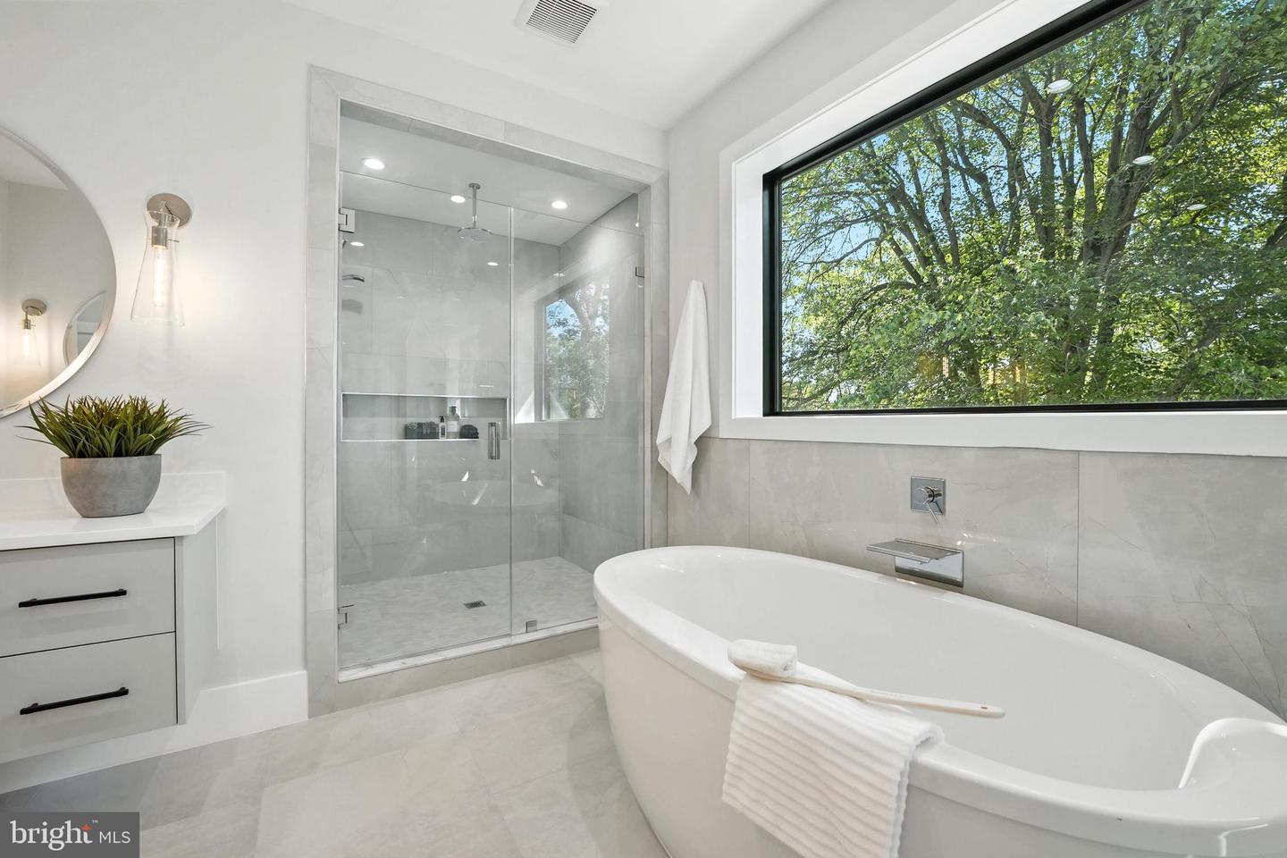 1910 CHERRI DR, FALLS CHURCH, Virginia 22043, 7 Bedrooms Bedrooms, ,7 BathroomsBathrooms,Residential,For sale,1910 CHERRI DR,VAFX2250874 MLS # VAFX2250874