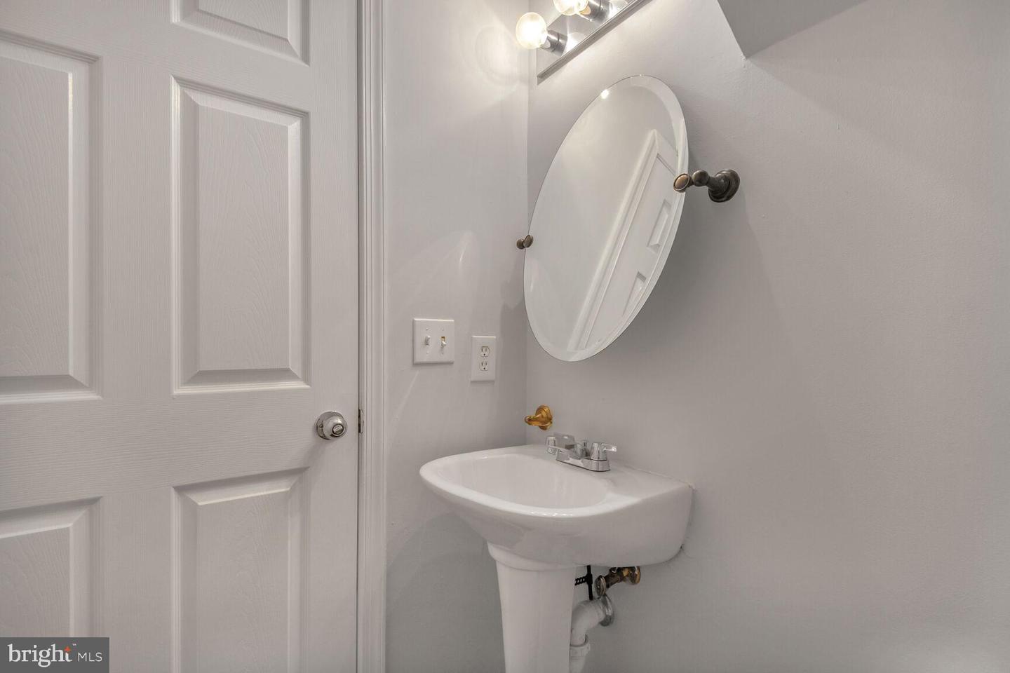13390 SPOFFORD RD #302, HERNDON, Virginia 20171, 2 Bedrooms Bedrooms, ,2 BathroomsBathrooms,Residential,For sale,13390 SPOFFORD RD #302,VAFX2251824 MLS # VAFX2251824