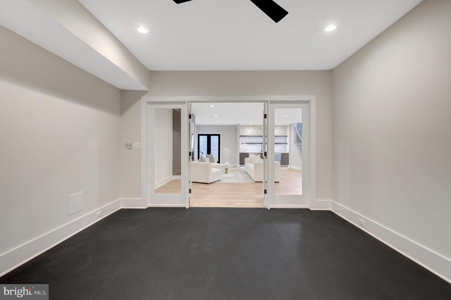 6514 BYRNES DR, MCLEAN, Virginia 22101, 6 Bedrooms Bedrooms, ,6 BathroomsBathrooms,Residential,For sale,6514 BYRNES DR,VAFX2252218 MLS # VAFX2252218