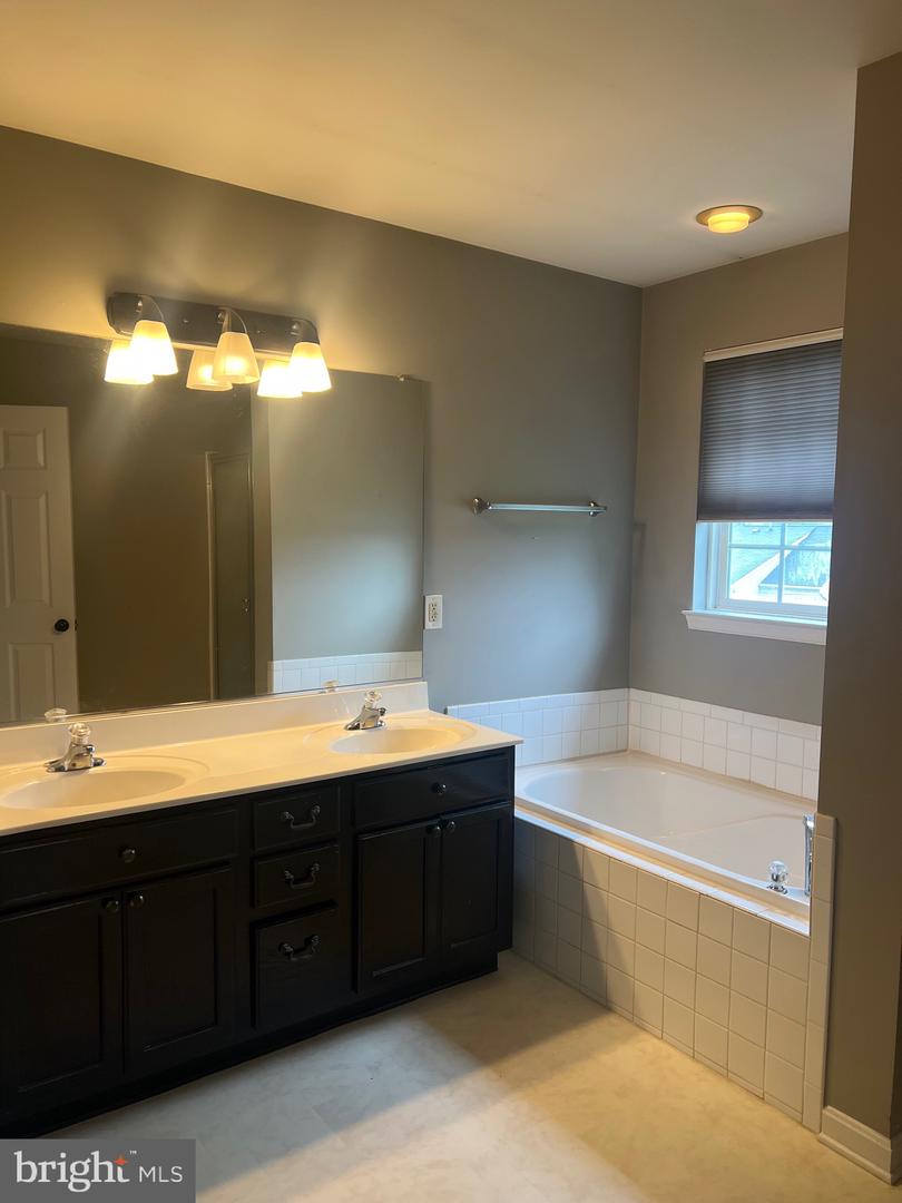 7210 FINCH LN, FREDERICKSBURG, Virginia 22407, 3 Bedrooms Bedrooms, ,2 BathroomsBathrooms,Residential,For sale,7210 FINCH LN,VASP2034258 MLS # VASP2034258