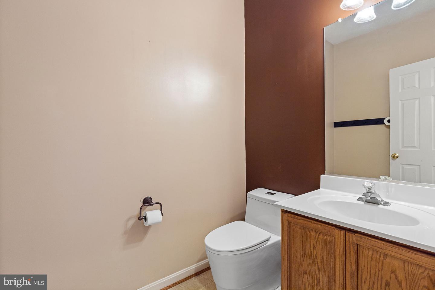2703 SCHUMANN ST, FREDERICKSBURG, Virginia 22408, 5 Bedrooms Bedrooms, ,3 BathroomsBathrooms,Residential,For sale,2703 SCHUMANN ST,VASP2034230 MLS # VASP2034230