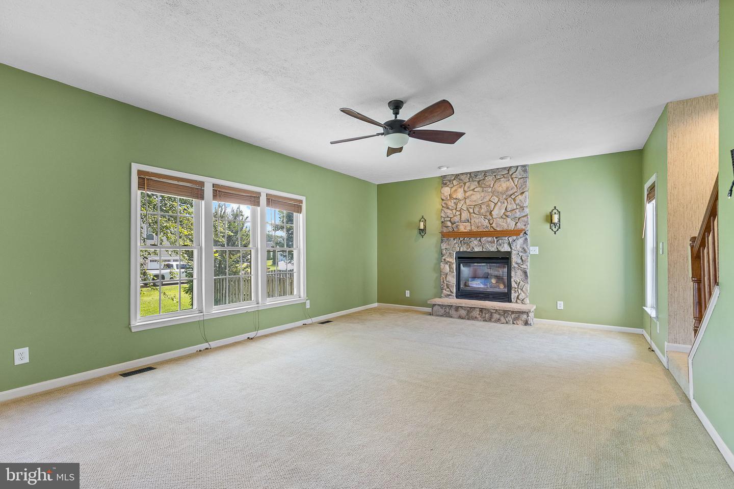 2703 SCHUMANN ST, FREDERICKSBURG, Virginia 22408, 5 Bedrooms Bedrooms, ,3 BathroomsBathrooms,Residential,For sale,2703 SCHUMANN ST,VASP2034230 MLS # VASP2034230