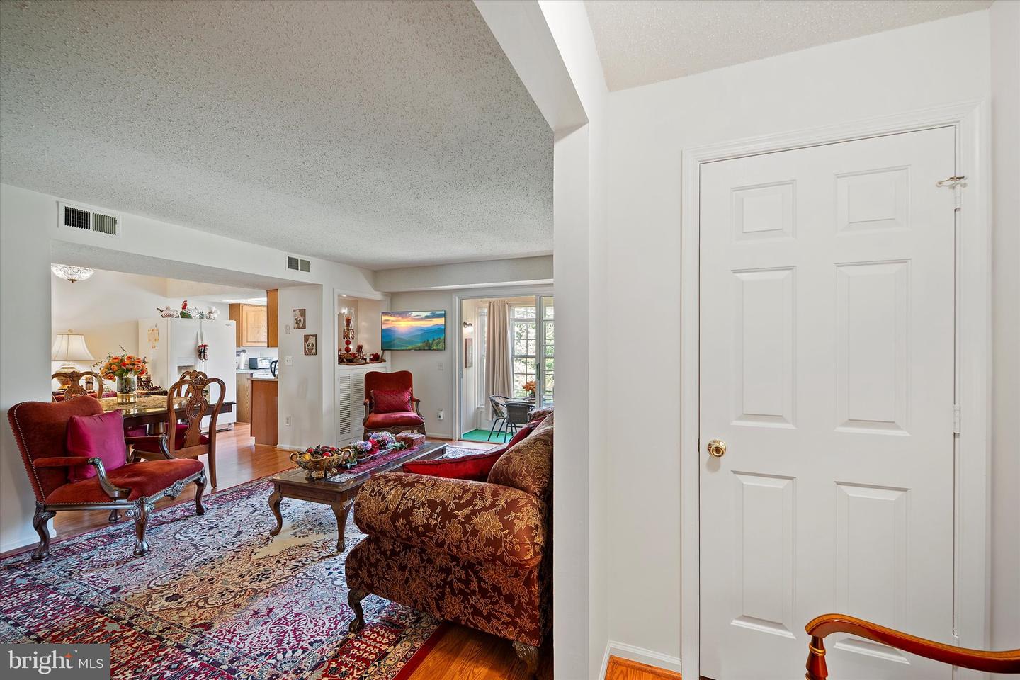 119 PROSPERITY AVE SE #C, LEESBURG, Virginia 20175, 3 Bedrooms Bedrooms, ,2 BathroomsBathrooms,Residential,For sale,119 PROSPERITY AVE SE #C,VALO2100604 MLS # VALO2100604