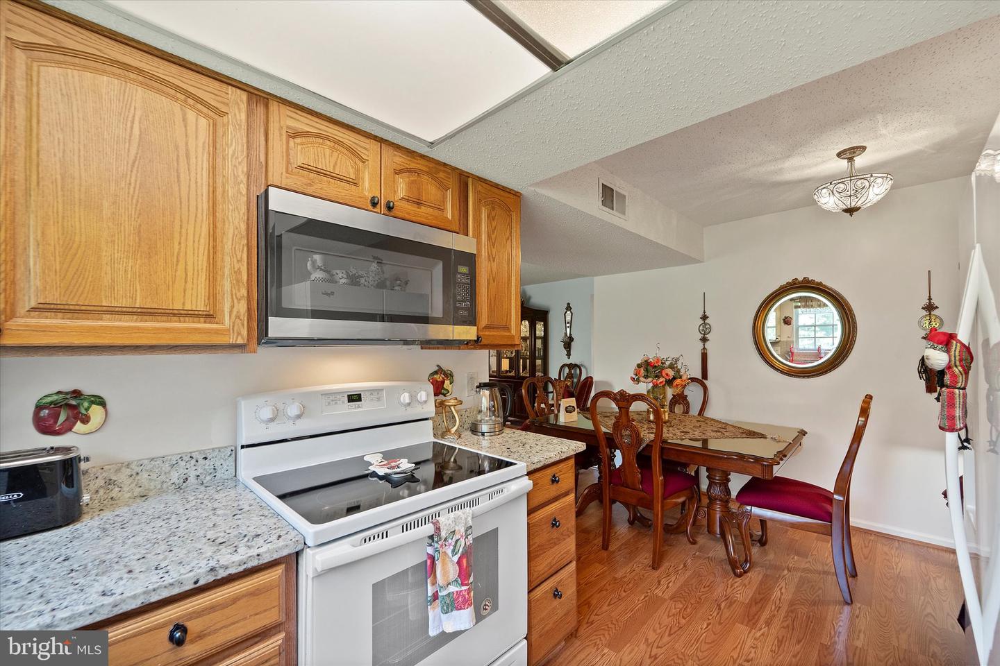 119 PROSPERITY AVE SE #C, LEESBURG, Virginia 20175, 3 Bedrooms Bedrooms, ,2 BathroomsBathrooms,Residential,For sale,119 PROSPERITY AVE SE #C,VALO2100604 MLS # VALO2100604