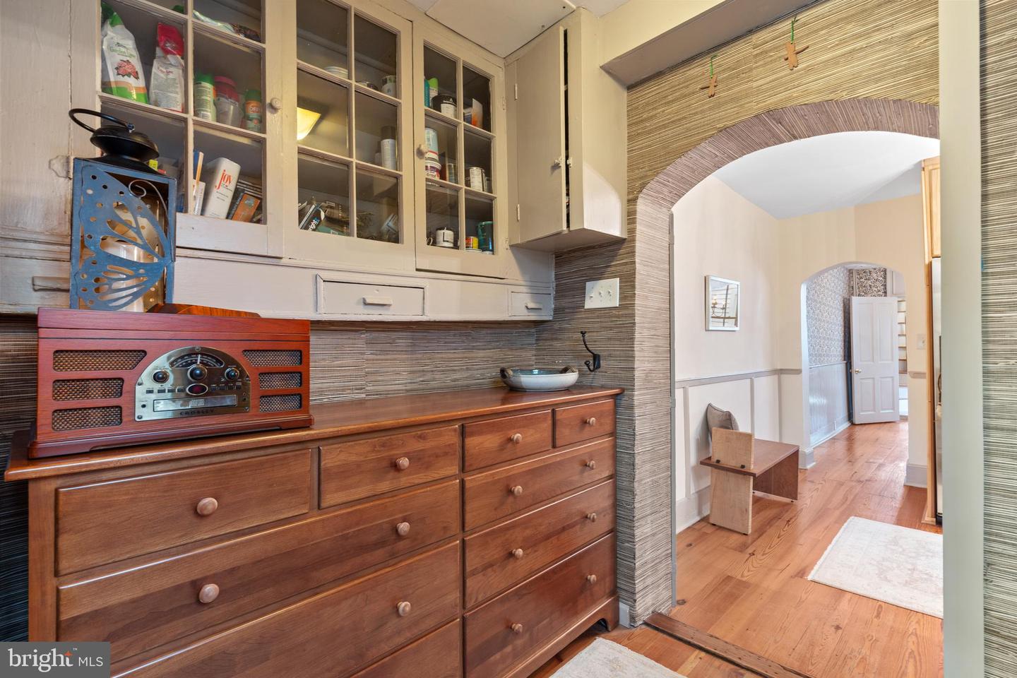 416 S FAIRFAX ST S, ALEXANDRIA, Virginia 22314, 3 Bedrooms Bedrooms, ,1 BathroomBathrooms,Residential,For sale,416 S FAIRFAX ST S,VAAX2046942 MLS # VAAX2046942
