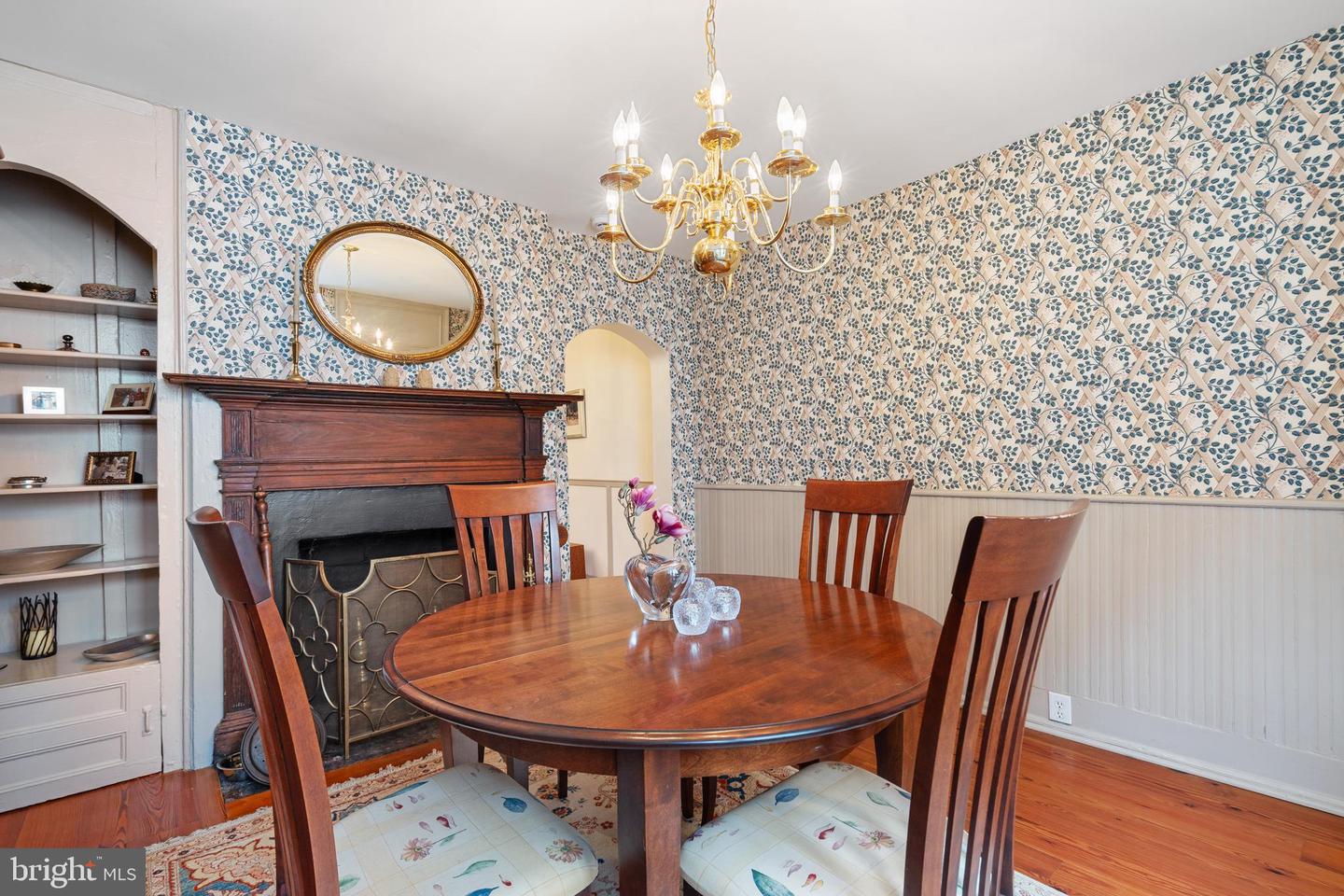416 S FAIRFAX ST S, ALEXANDRIA, Virginia 22314, 3 Bedrooms Bedrooms, ,1 BathroomBathrooms,Residential,For sale,416 S FAIRFAX ST S,VAAX2046942 MLS # VAAX2046942