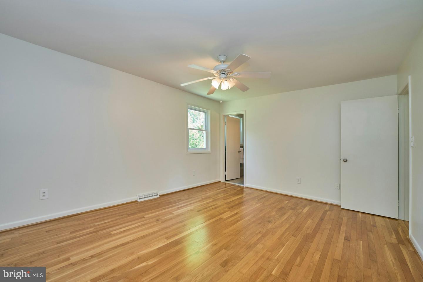 38308 LONG LN, LOVETTSVILLE, Virginia 20180, 3 Bedrooms Bedrooms, ,3 BathroomsBathrooms,Residential,For sale,38308 LONG LN,VALO2100632 MLS # VALO2100632
