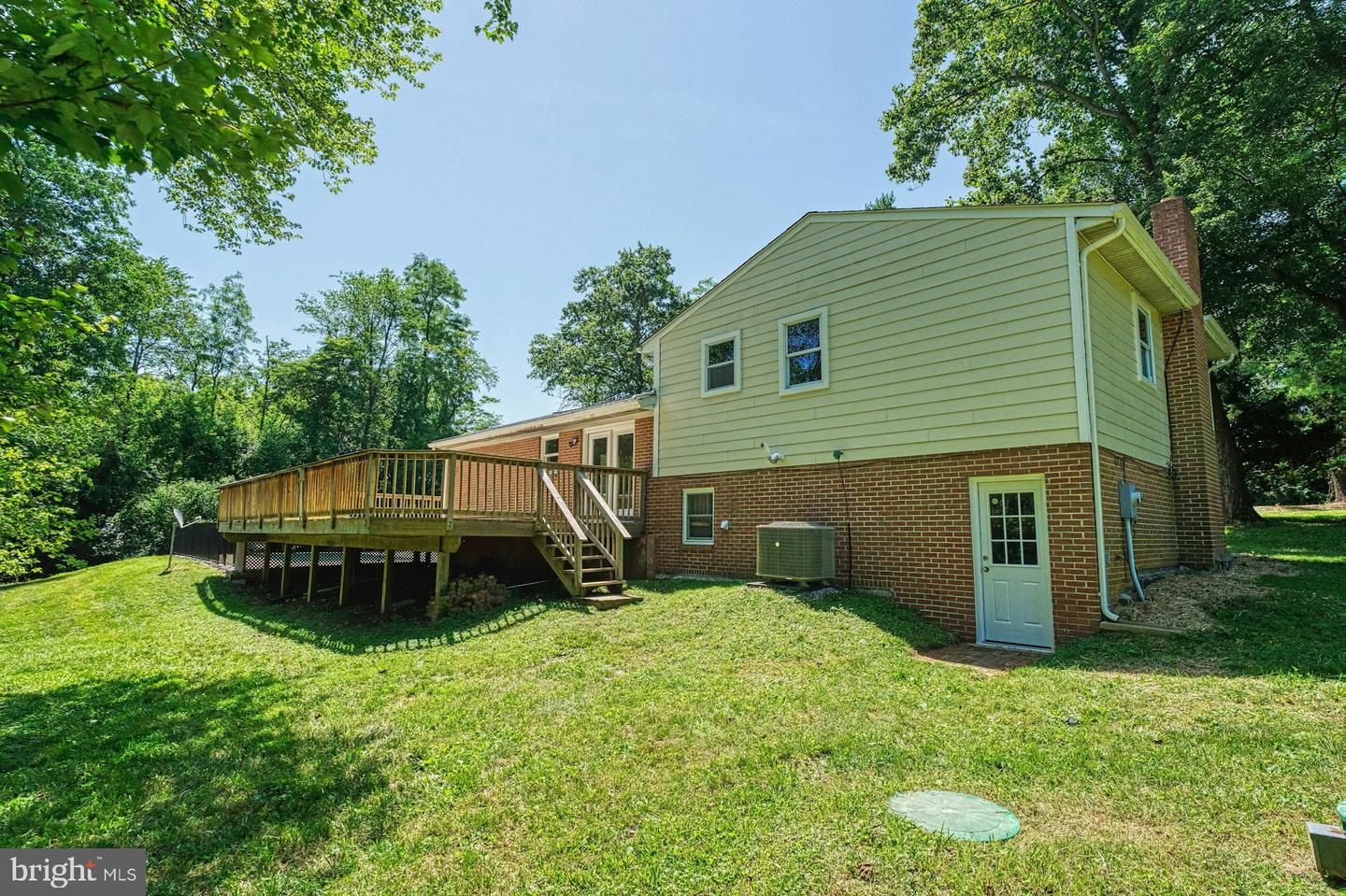 38308 LONG LN, LOVETTSVILLE, Virginia 20180, 3 Bedrooms Bedrooms, ,3 BathroomsBathrooms,Residential,For sale,38308 LONG LN,VALO2100632 MLS # VALO2100632