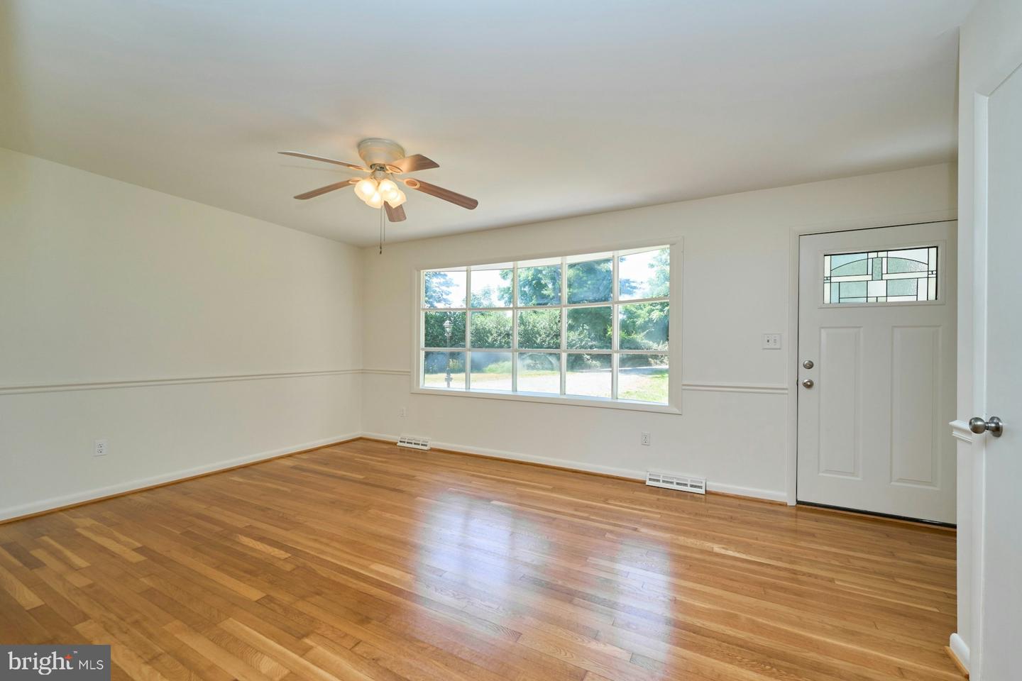 38308 LONG LN, LOVETTSVILLE, Virginia 20180, 3 Bedrooms Bedrooms, ,3 BathroomsBathrooms,Residential,For sale,38308 LONG LN,VALO2100632 MLS # VALO2100632