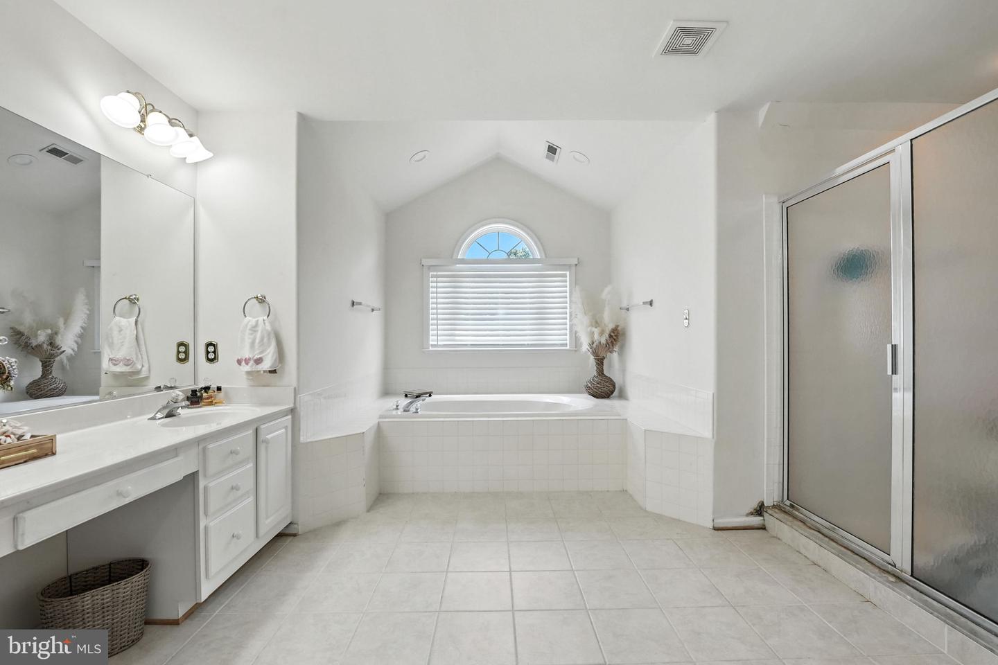 58 TWIN HILL LN, STAFFORD, Virginia 22554, 5 Bedrooms Bedrooms, ,4 BathroomsBathrooms,Residential,For sale,58 TWIN HILL LN,VAST2040284 MLS # VAST2040284