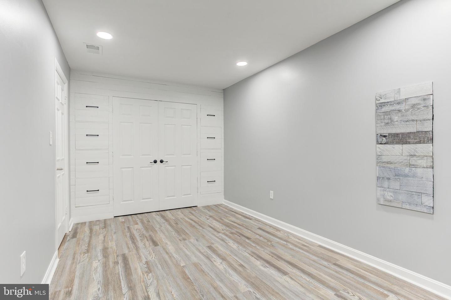 5919 HIGH MEADOW RD, ALEXANDRIA, Virginia 22310, 3 Bedrooms Bedrooms, ,3 BathroomsBathrooms,Residential,For sale,5919 HIGH MEADOW RD,VAFX2251384 MLS # VAFX2251384