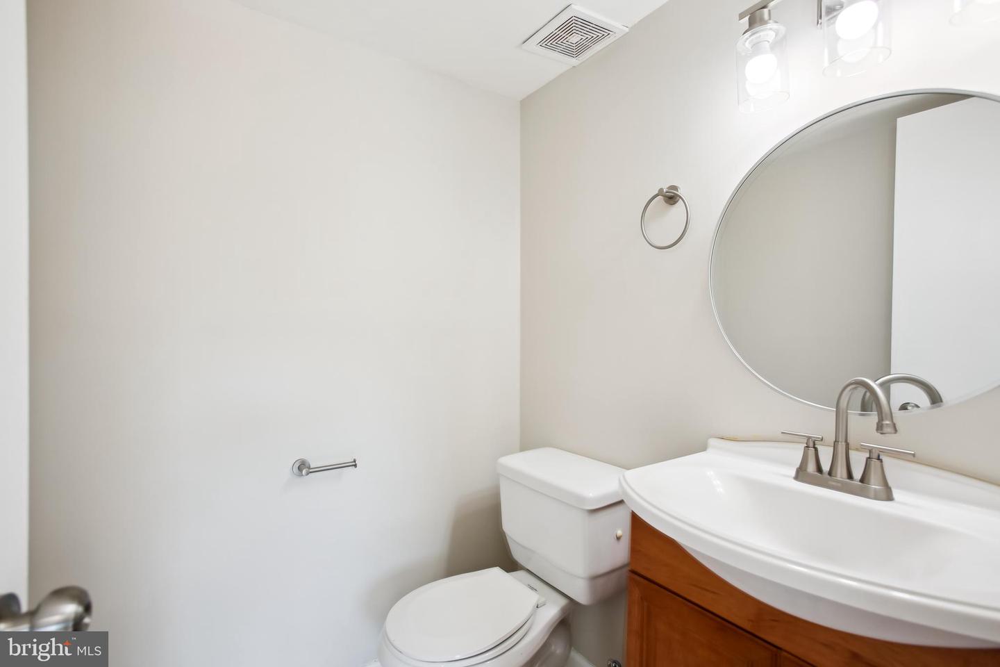 3615 FELMORE CT, WOODBRIDGE, Virginia 22193, 4 Bedrooms Bedrooms, ,2 BathroomsBathrooms,Residential,For sale,3615 FELMORE CT,VAPW2098068 MLS # VAPW2098068