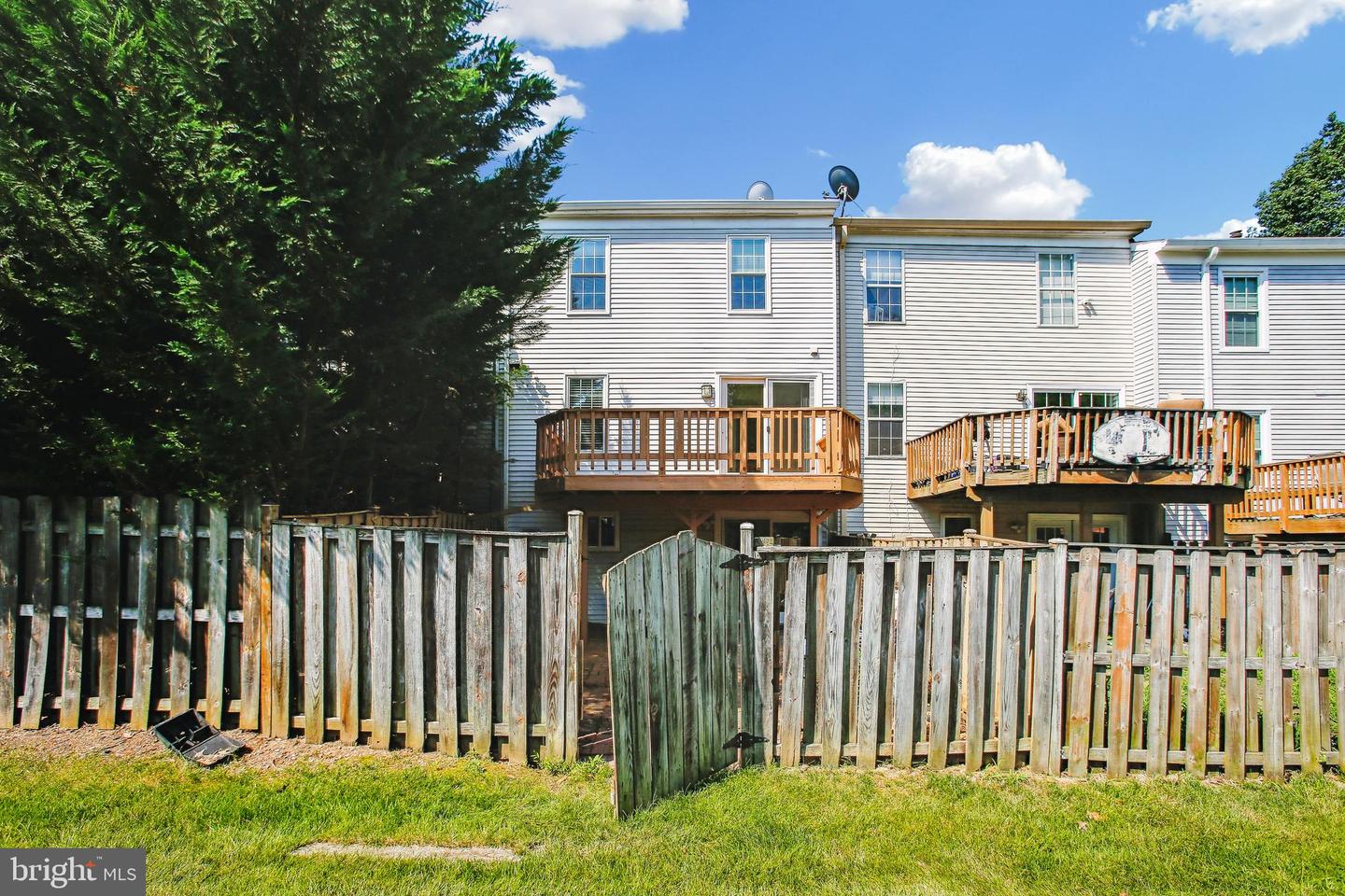 3615 FELMORE CT, WOODBRIDGE, Virginia 22193, 4 Bedrooms Bedrooms, ,2 BathroomsBathrooms,Residential,For sale,3615 FELMORE CT,VAPW2098068 MLS # VAPW2098068