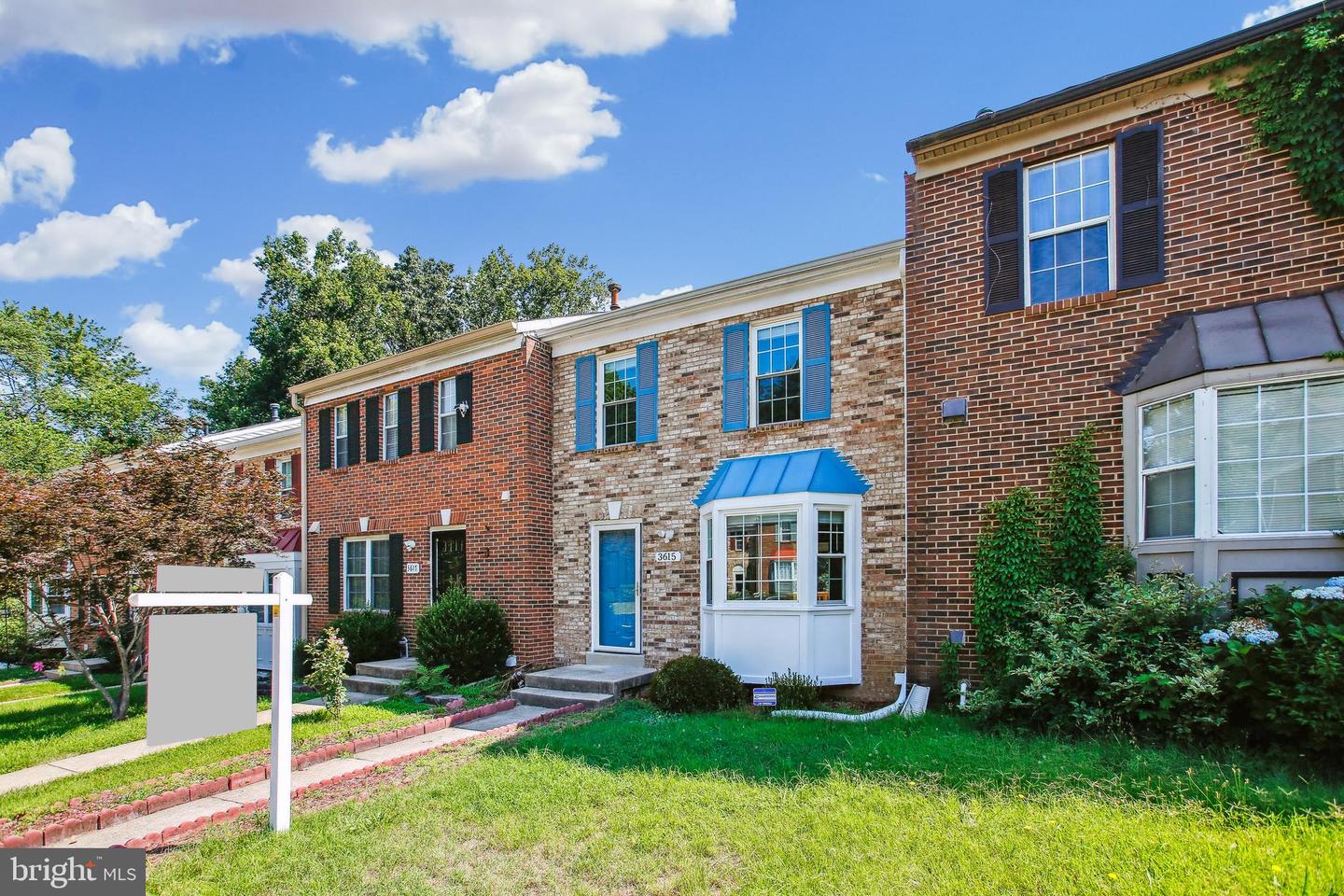3615 FELMORE CT, WOODBRIDGE, Virginia 22193, 4 Bedrooms Bedrooms, ,2 BathroomsBathrooms,Residential,For sale,3615 FELMORE CT,VAPW2098068 MLS # VAPW2098068