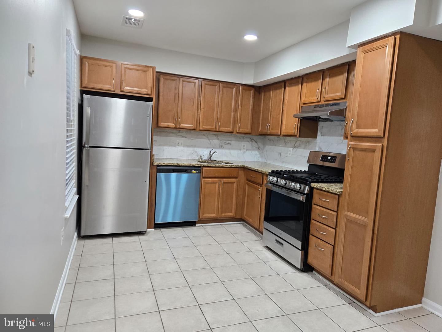 3615 FELMORE CT, WOODBRIDGE, Virginia 22193, 4 Bedrooms Bedrooms, ,2 BathroomsBathrooms,Residential,For sale,3615 FELMORE CT,VAPW2098068 MLS # VAPW2098068