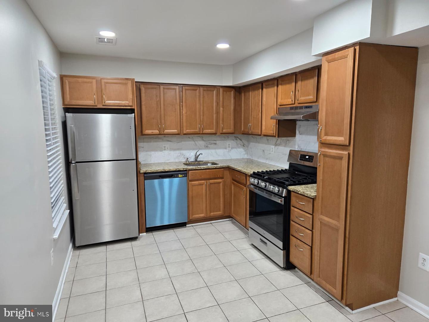3615 FELMORE CT, WOODBRIDGE, Virginia 22193, 4 Bedrooms Bedrooms, ,2 BathroomsBathrooms,Residential,For sale,3615 FELMORE CT,VAPW2098068 MLS # VAPW2098068