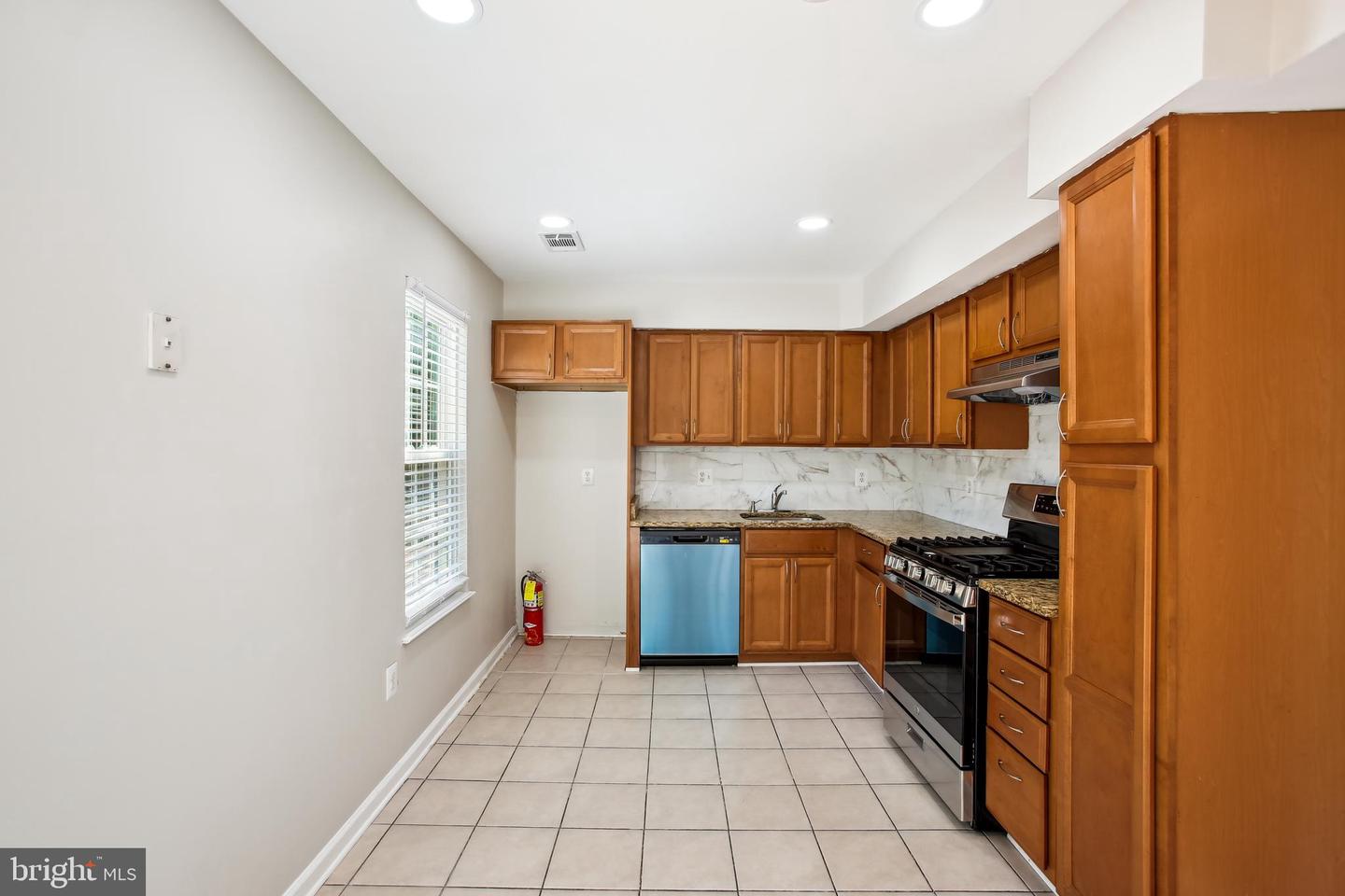 3615 FELMORE CT, WOODBRIDGE, Virginia 22193, 4 Bedrooms Bedrooms, ,2 BathroomsBathrooms,Residential,For sale,3615 FELMORE CT,VAPW2098068 MLS # VAPW2098068