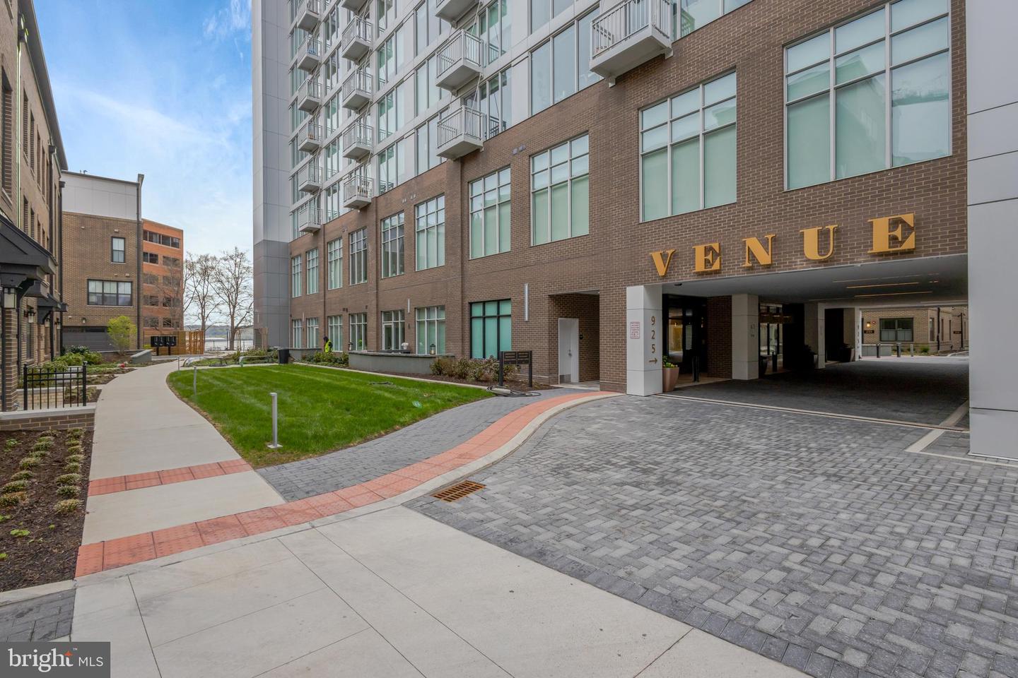 925 N FAIRFAX ST #610, ALEXANDRIA, Virginia 22314, 2 Bedrooms Bedrooms, ,2 BathroomsBathrooms,Residential,For sale,925 N FAIRFAX ST #610,VAAX2046952 MLS # VAAX2046952