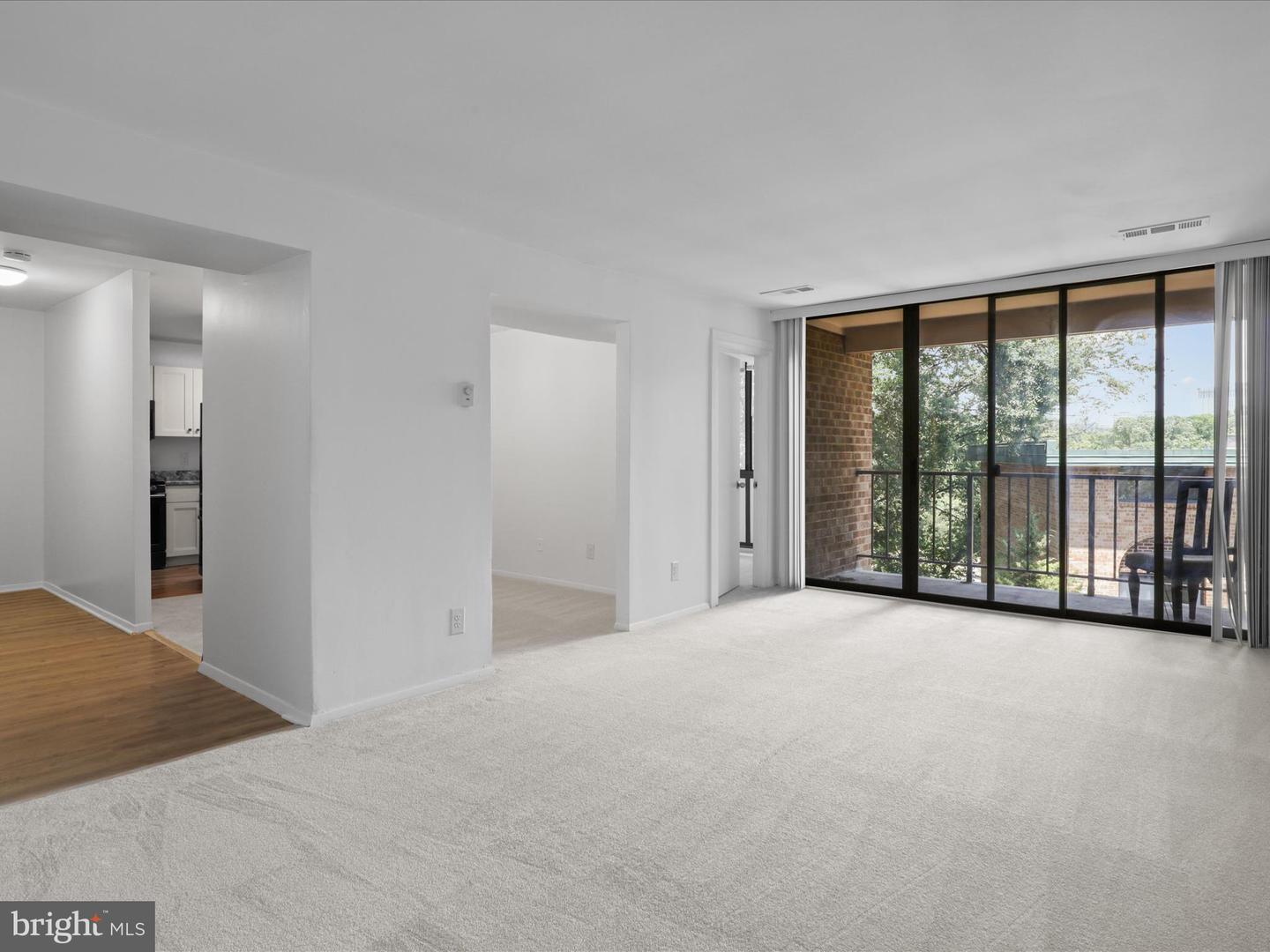 509 N ARMISTEAD ST #303, ALEXANDRIA, Virginia 22312, 3 Bedrooms Bedrooms, ,1 BathroomBathrooms,Residential,For sale,509 N ARMISTEAD ST #303,VAAX2046956 MLS # VAAX2046956 509 N ARMISTEAD ST #303, ALEXANDRIA, Virginia 22312, 3 Bedrooms Bedrooms, ,1 BathroomBathrooms,Residential,For sale,509 N ARMISTEAD ST #303,VAAX2046956 MLS # VAAX2046956