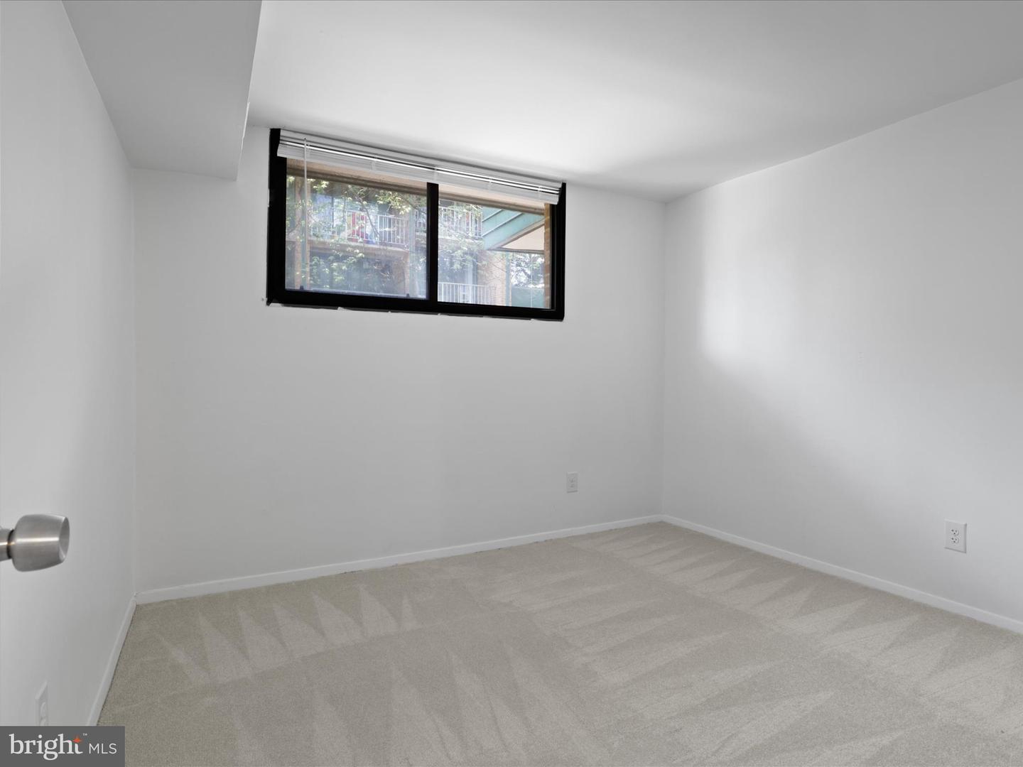 509 N ARMISTEAD ST #303, ALEXANDRIA, Virginia 22312, 3 Bedrooms Bedrooms, ,1 BathroomBathrooms,Residential,For sale,509 N ARMISTEAD ST #303,VAAX2046956 MLS # VAAX2046956 509 N ARMISTEAD ST #303, ALEXANDRIA, Virginia 22312, 3 Bedrooms Bedrooms, ,1 BathroomBathrooms,Residential,For sale,509 N ARMISTEAD ST #303,VAAX2046956 MLS # VAAX2046956