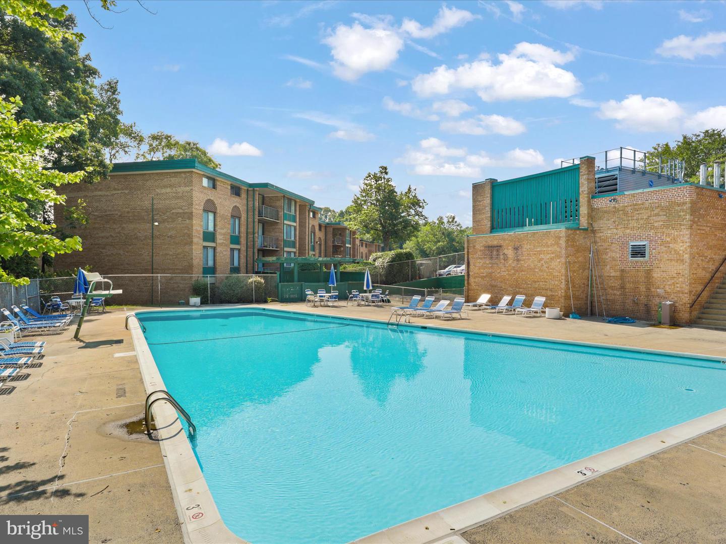 509 N ARMISTEAD ST #303, ALEXANDRIA, Virginia 22312, 3 Bedrooms Bedrooms, ,1 BathroomBathrooms,Residential,For sale,509 N ARMISTEAD ST #303,VAAX2046956 MLS # VAAX2046956 509 N ARMISTEAD ST #303, ALEXANDRIA, Virginia 22312, 3 Bedrooms Bedrooms, ,1 BathroomBathrooms,Residential,For sale,509 N ARMISTEAD ST #303,VAAX2046956 MLS # VAAX2046956