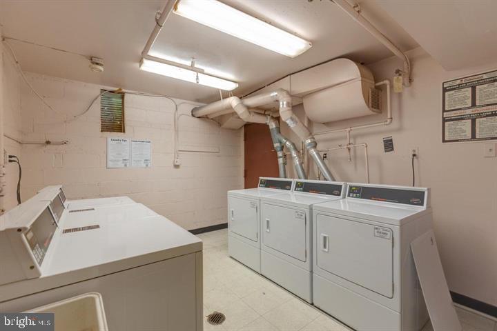 509 N ARMISTEAD ST #303, ALEXANDRIA, Virginia 22312, 3 Bedrooms Bedrooms, ,1 BathroomBathrooms,Residential,For sale,509 N ARMISTEAD ST #303,VAAX2046956 MLS # VAAX2046956 509 N ARMISTEAD ST #303, ALEXANDRIA, Virginia 22312, 3 Bedrooms Bedrooms, ,1 BathroomBathrooms,Residential,For sale,509 N ARMISTEAD ST #303,VAAX2046956 MLS # VAAX2046956