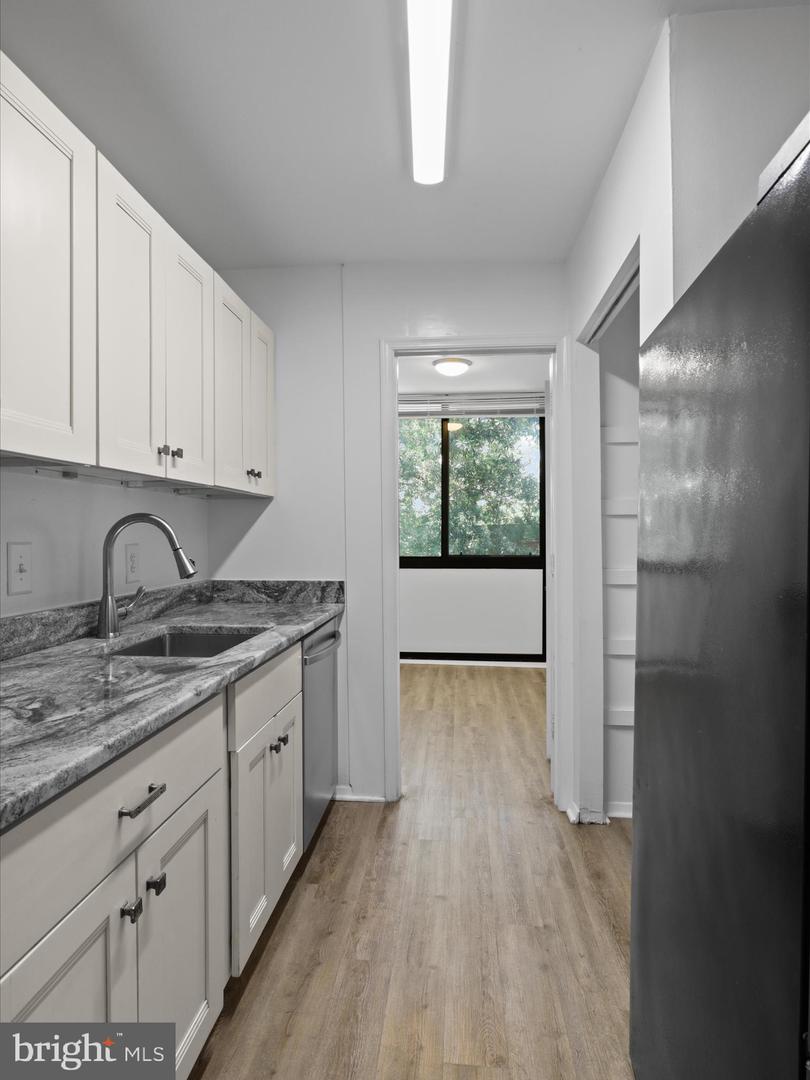 509 N ARMISTEAD ST #303, ALEXANDRIA, Virginia 22312, 3 Bedrooms Bedrooms, ,1 BathroomBathrooms,Residential,For sale,509 N ARMISTEAD ST #303,VAAX2046956 MLS # VAAX2046956 509 N ARMISTEAD ST #303, ALEXANDRIA, Virginia 22312, 3 Bedrooms Bedrooms, ,1 BathroomBathrooms,Residential,For sale,509 N ARMISTEAD ST #303,VAAX2046956 MLS # VAAX2046956