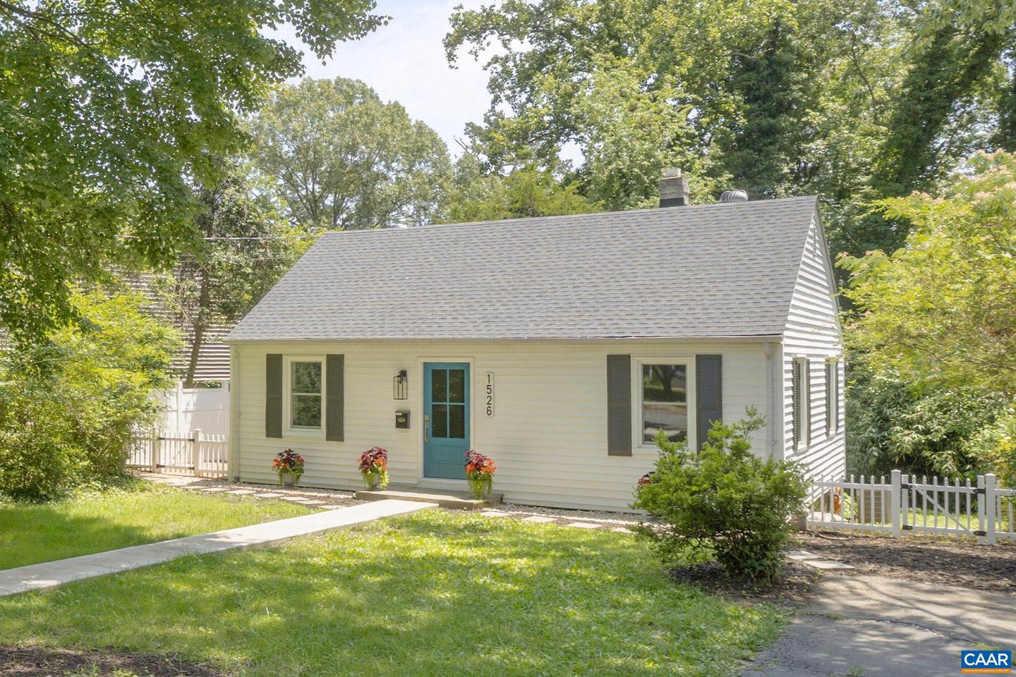 1526 BROAD AVE, CHARLOTTESVILLE, Virginia 22903, 3 Bedrooms Bedrooms, ,2 BathroomsBathrooms,Residential,For sale,1526 BROAD AVE,666142 MLS # 666142