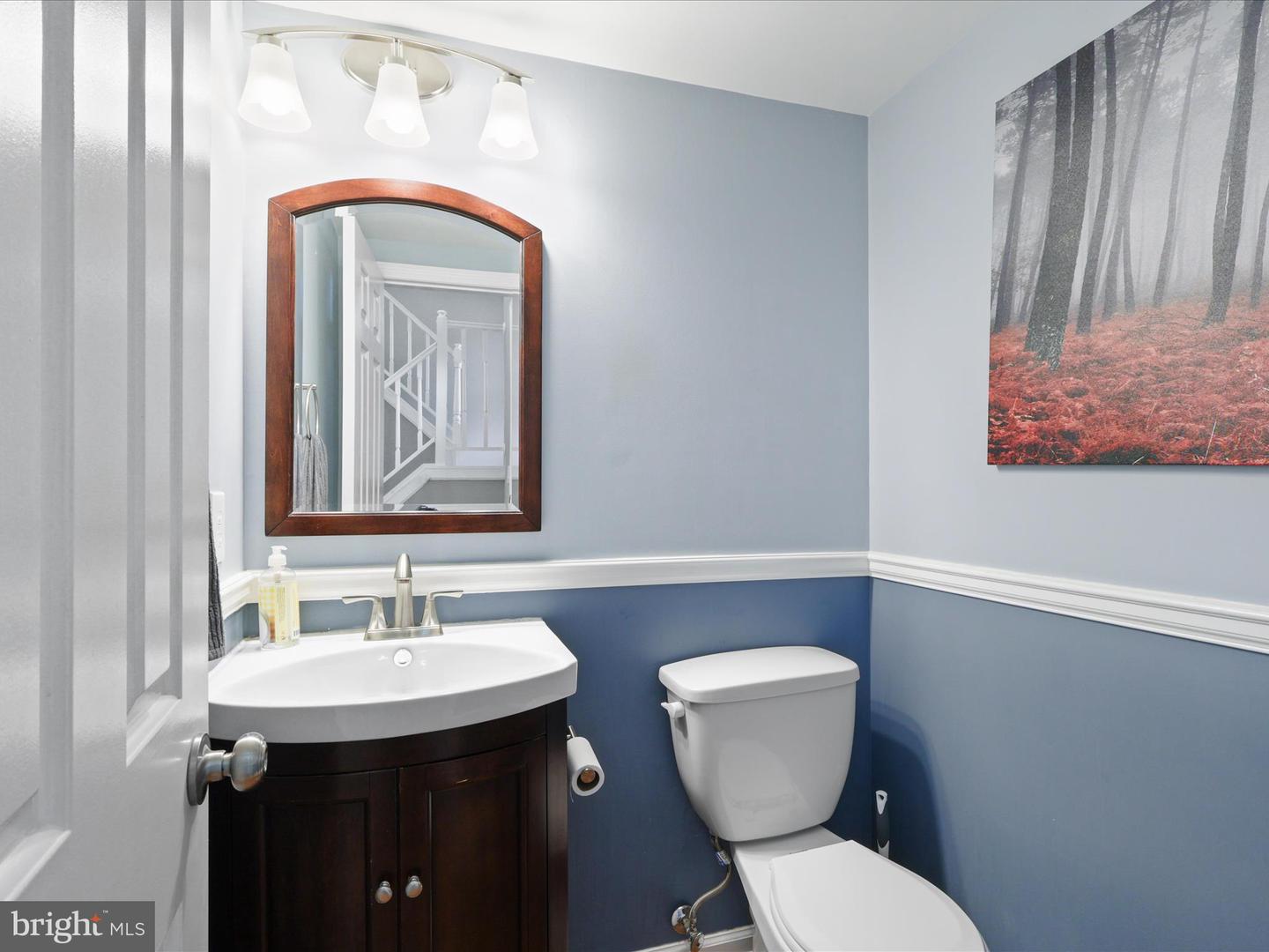 13505 CLEAR LAKE CT, HERNDON, Virginia 20171, 4 Bedrooms Bedrooms, ,2 BathroomsBathrooms,Residential,For sale,13505 CLEAR LAKE CT,VAFX2252252 MLS # VAFX2252252