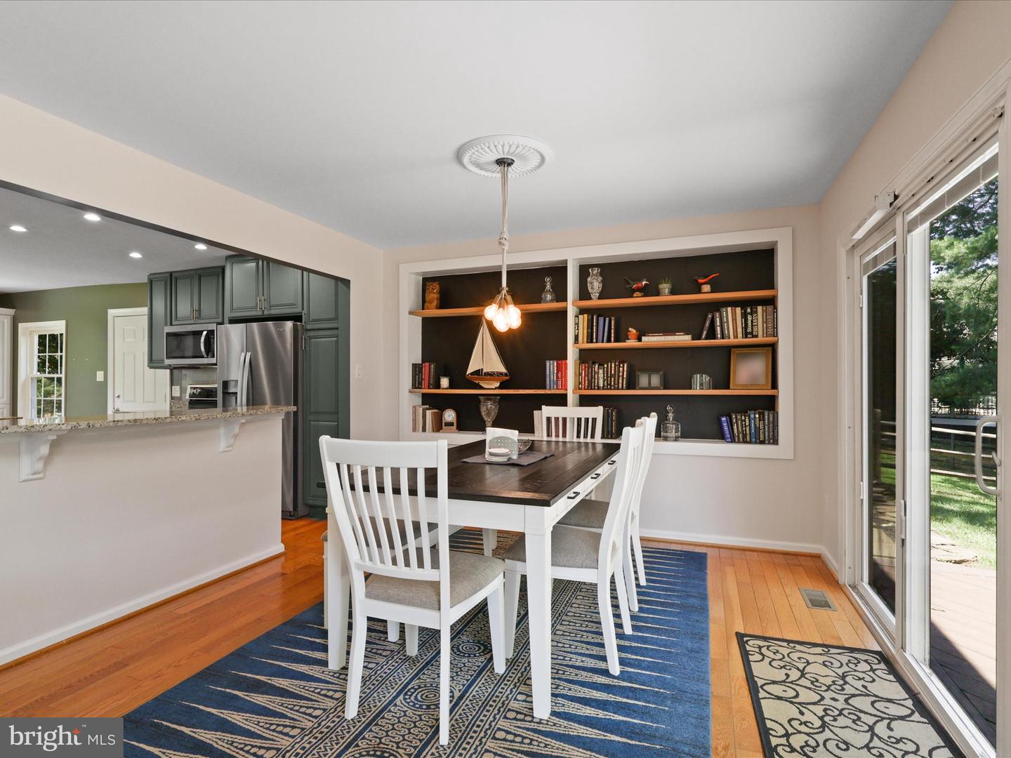 13505 CLEAR LAKE CT, HERNDON, Virginia 20171, 4 Bedrooms Bedrooms, ,2 BathroomsBathrooms,Residential,For sale,13505 CLEAR LAKE CT,VAFX2252252 MLS # VAFX2252252