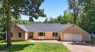 64 PANNERS LN, FREDERICKSBURG, Virginia 22406, 4 Bedrooms Bedrooms, ,2 BathroomsBathrooms,Residential,For sale,64 PANNERS LN,VAST2040300 MLS # VAST2040300