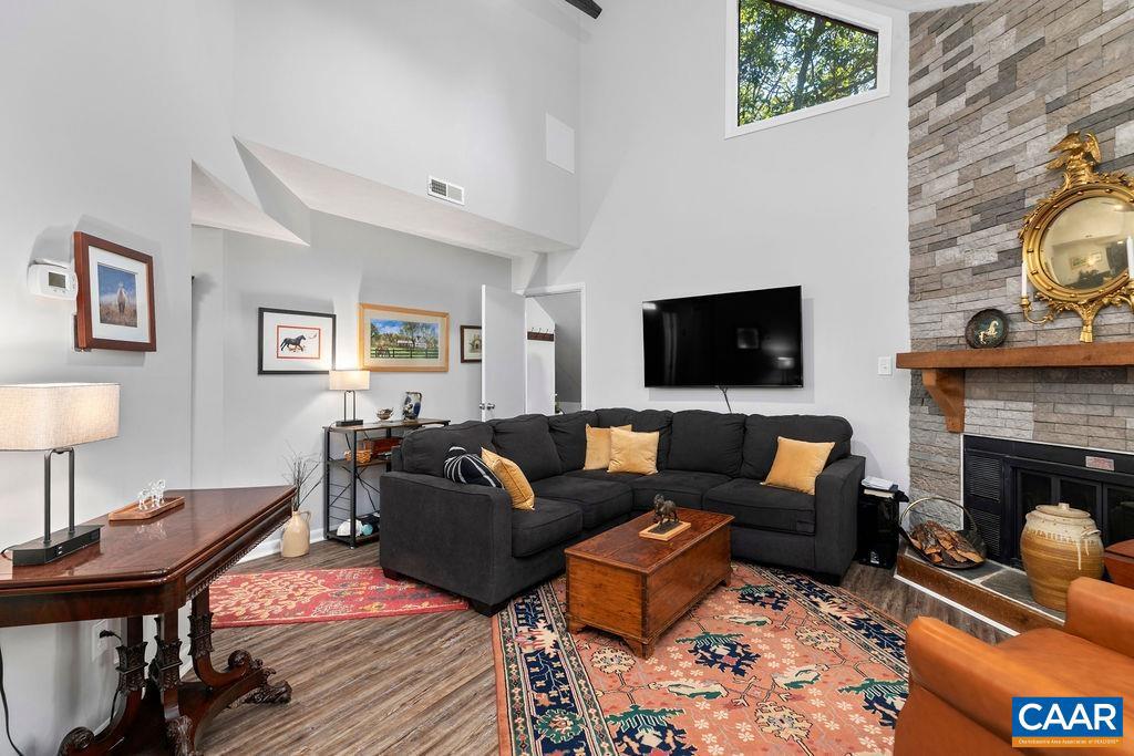 803 LAURELWOOD CONDOS #803, WINTERGREEN RESORT, Virginia 22967, 2 Bedrooms Bedrooms, ,2 BathroomsBathrooms,Residential,For sale,803 LAURELWOOD CONDOS #803,666168 MLS # 666168
