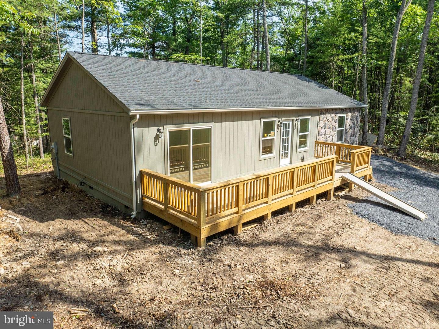 598 CRAB APPLE RD, MOUNT JACKSON, Virginia 22842, 3 Bedrooms Bedrooms, 6 Rooms Rooms,2 BathroomsBathrooms,Residential,For sale,598 CRAB APPLE RD,VASH2011850 MLS # VASH2011850
